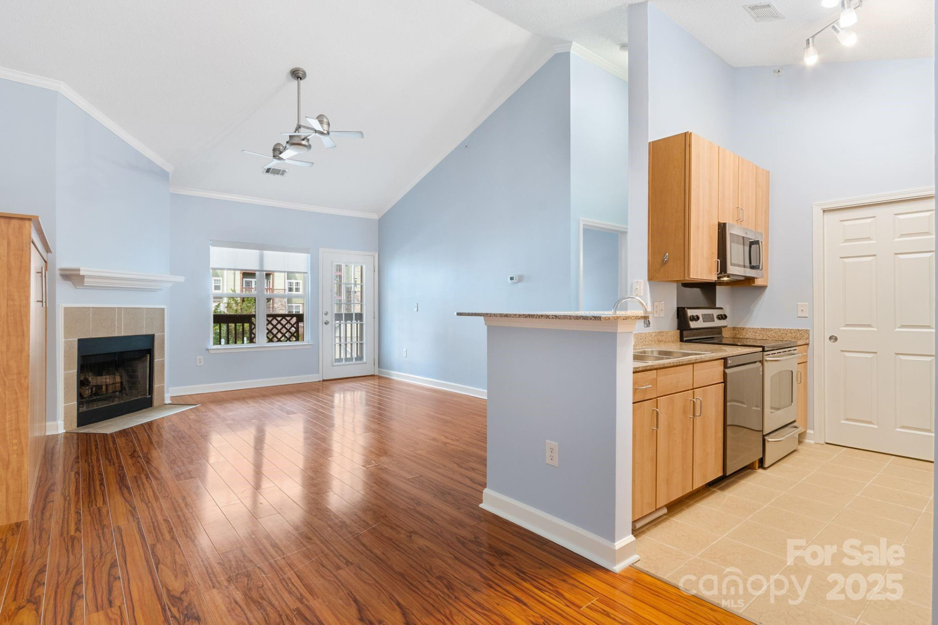 1000 Olde Eastwood Village Boulevard #307 - Photo 4