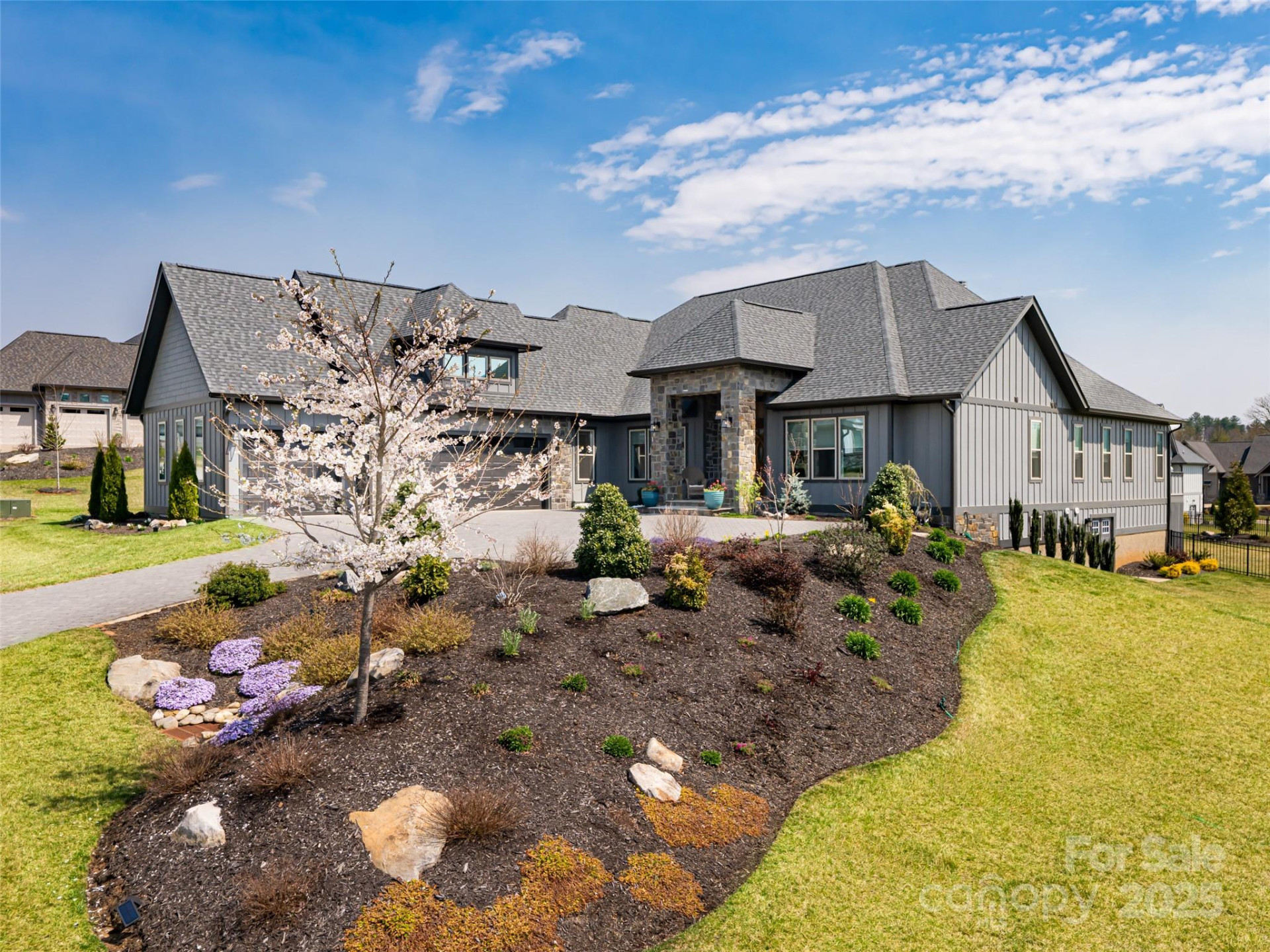 274 Daniel Circle Drive - Photo 3