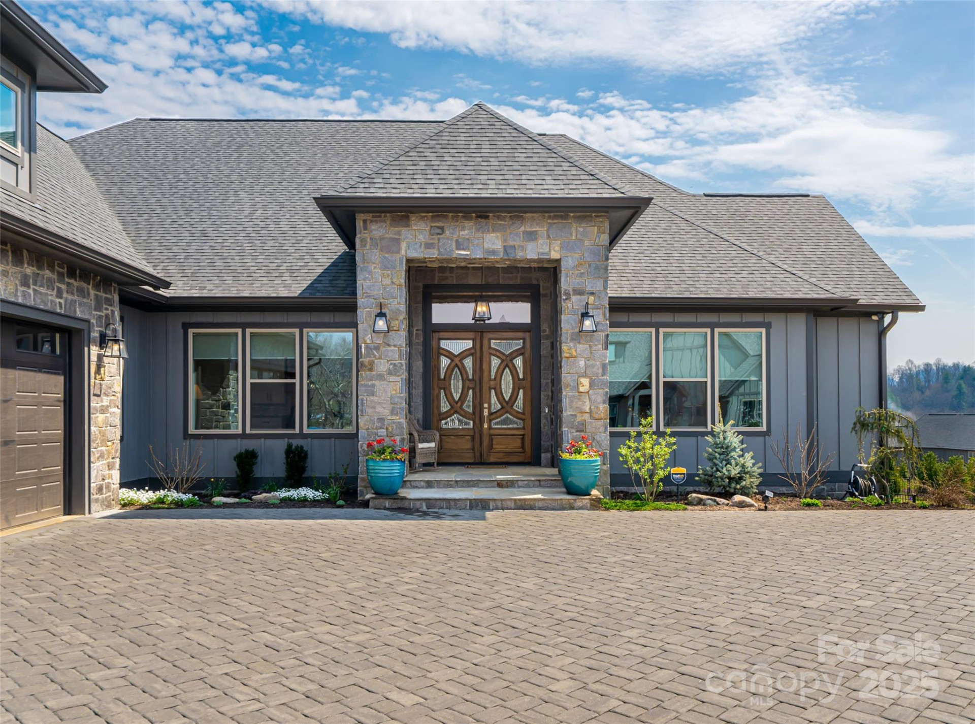 274 Daniel Circle Drive - Photo 4