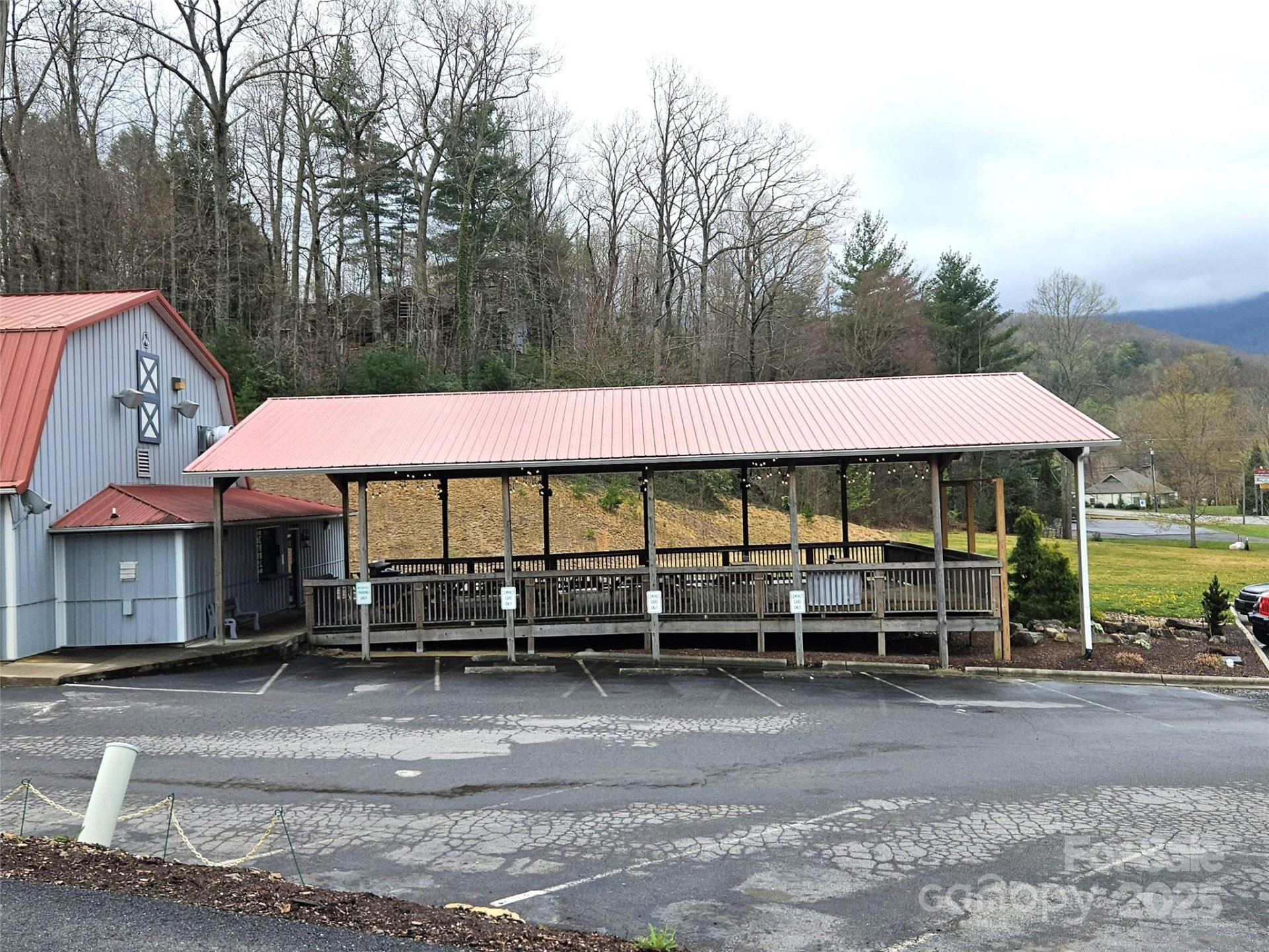 701 NC 9 Highway - Photo 5