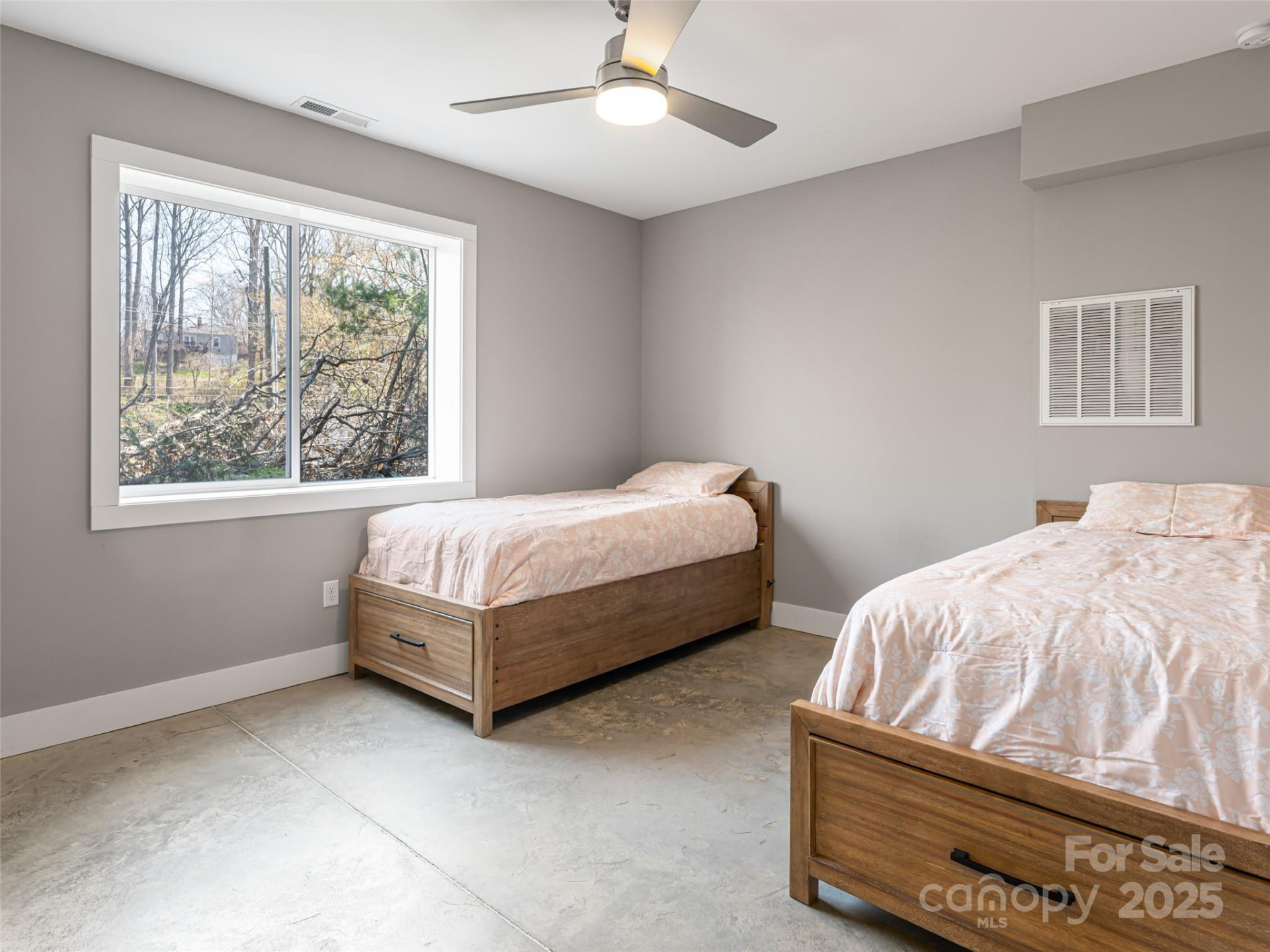 7 Mauricet Lane - Photo 32