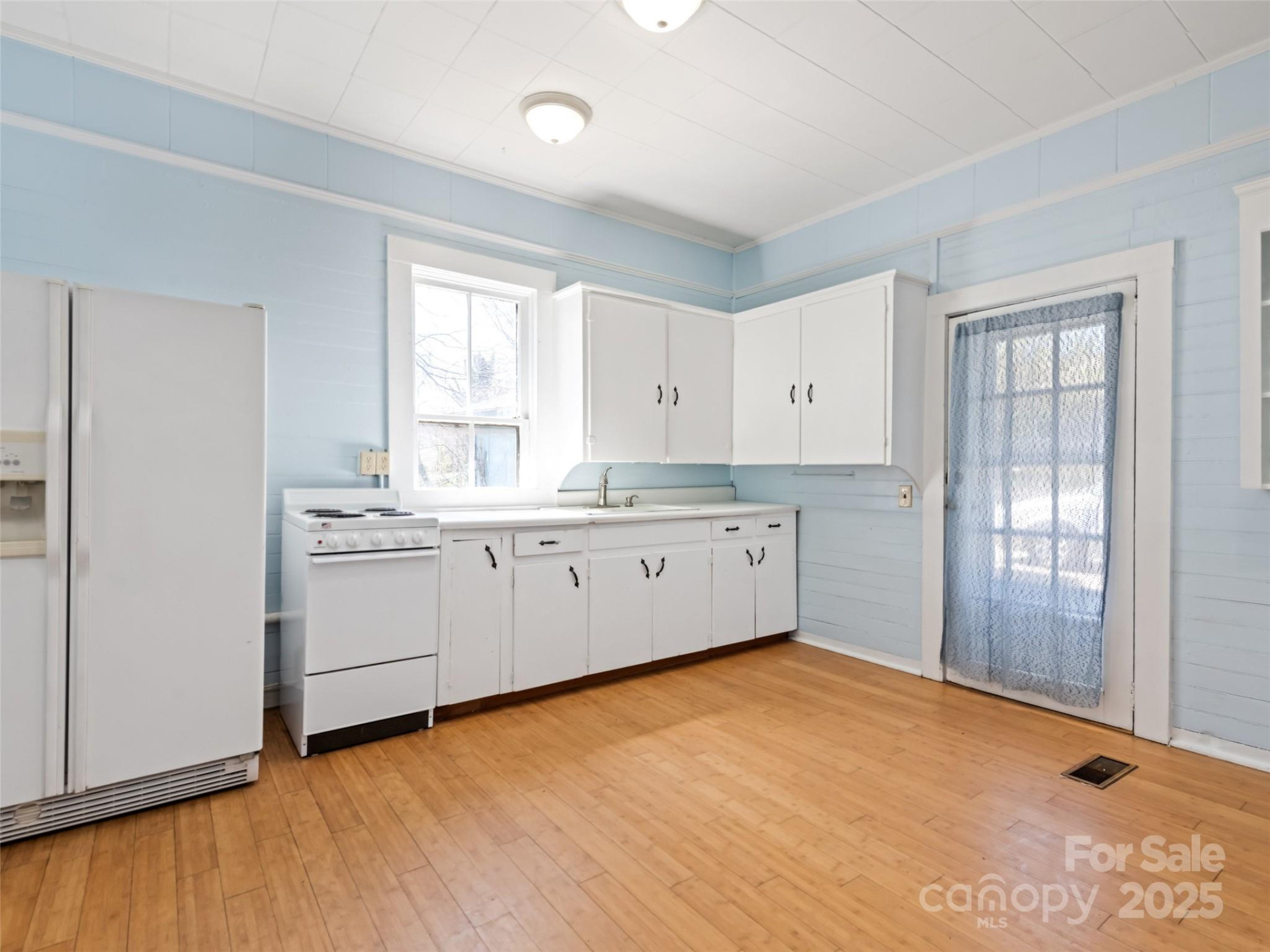 442 and 440 Walnut Street - Photo 18