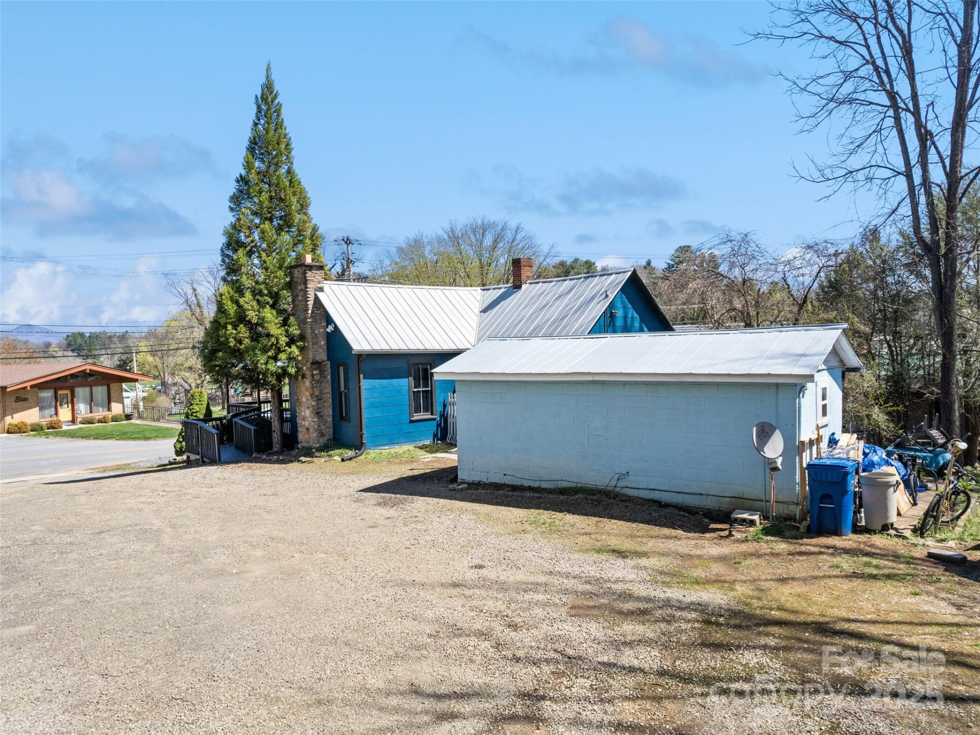 442 and 440 Walnut Street - Photo 3