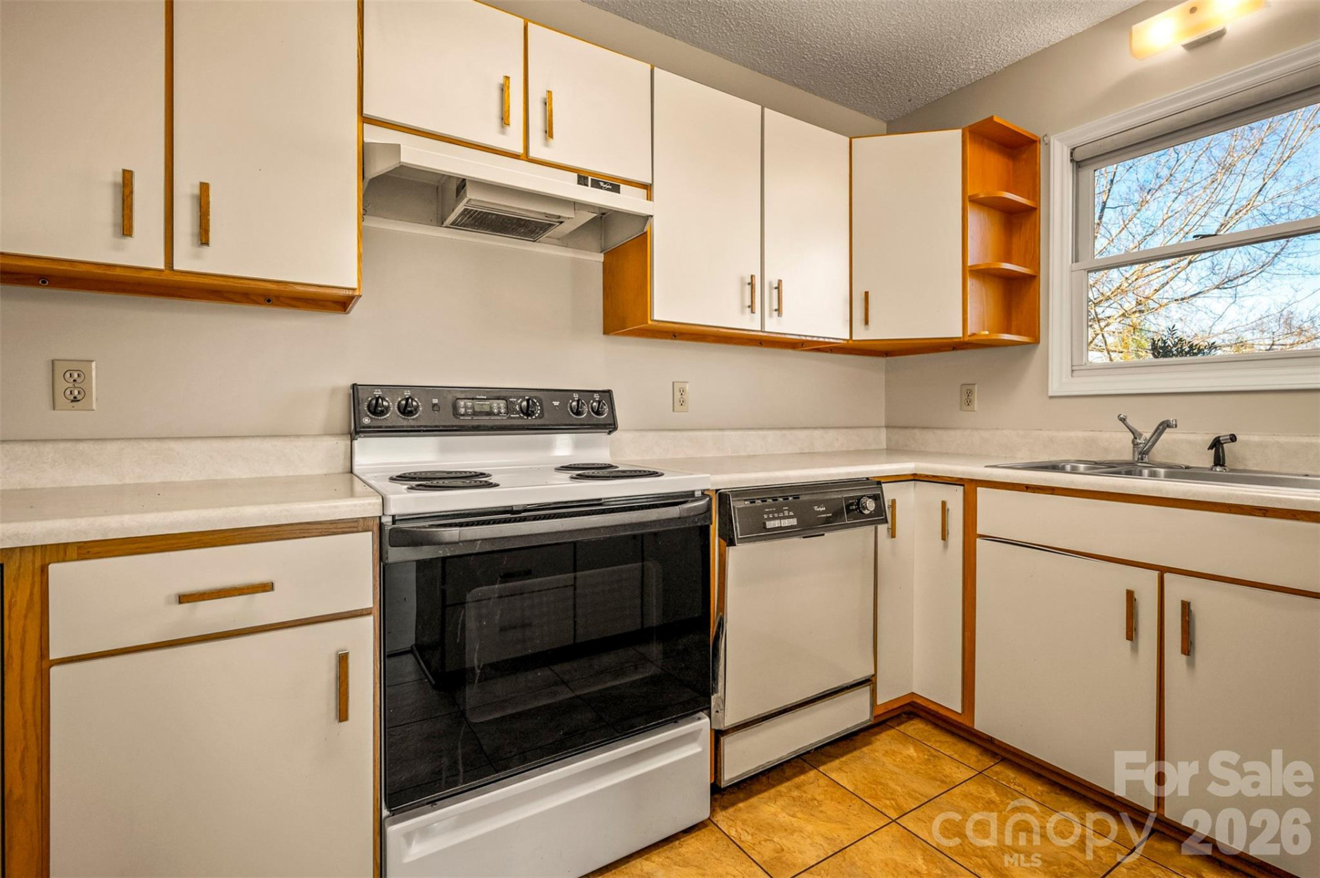 77 Chestnut Street - Photo 13