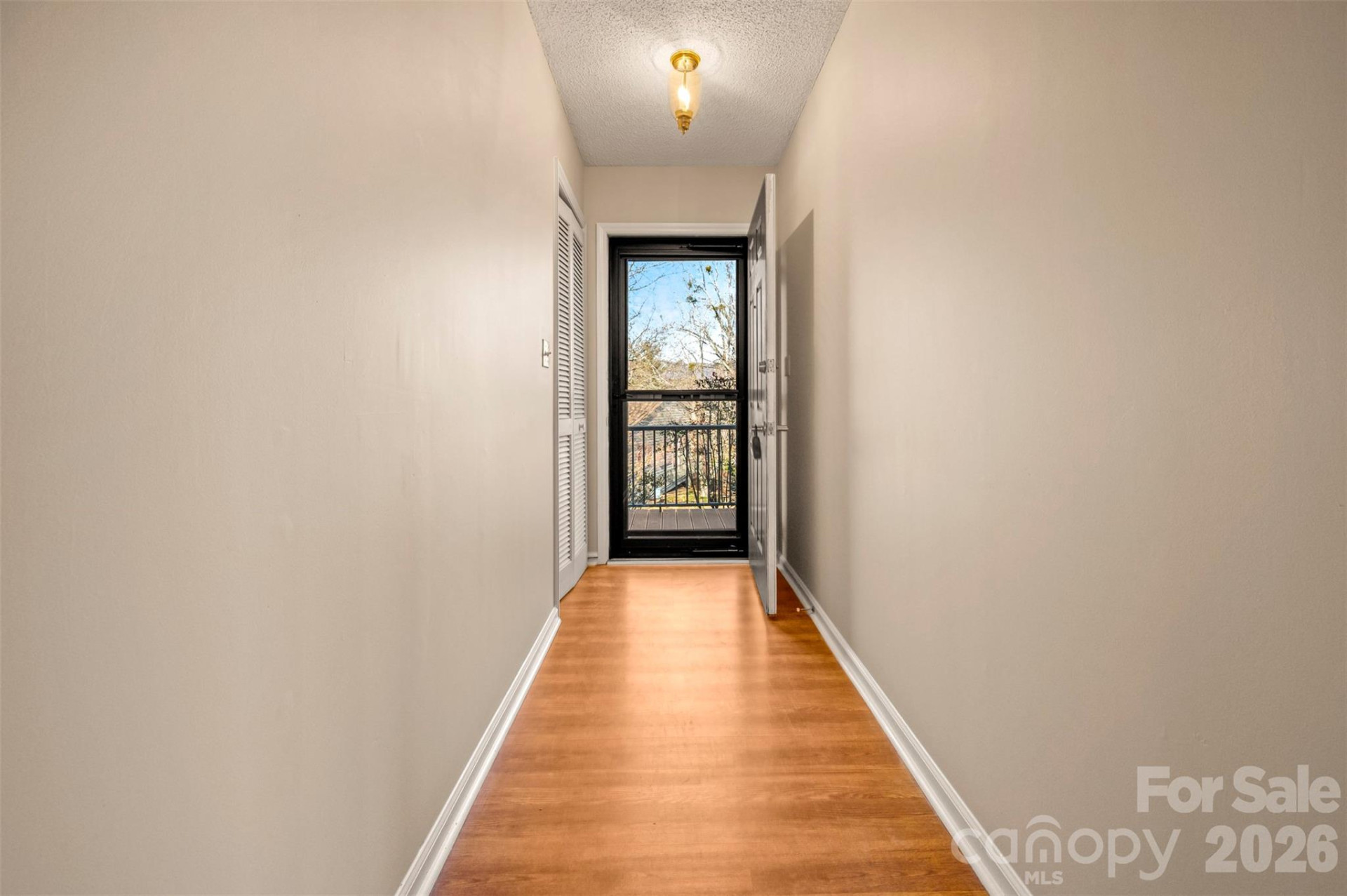 77 Chestnut Street - Photo 6