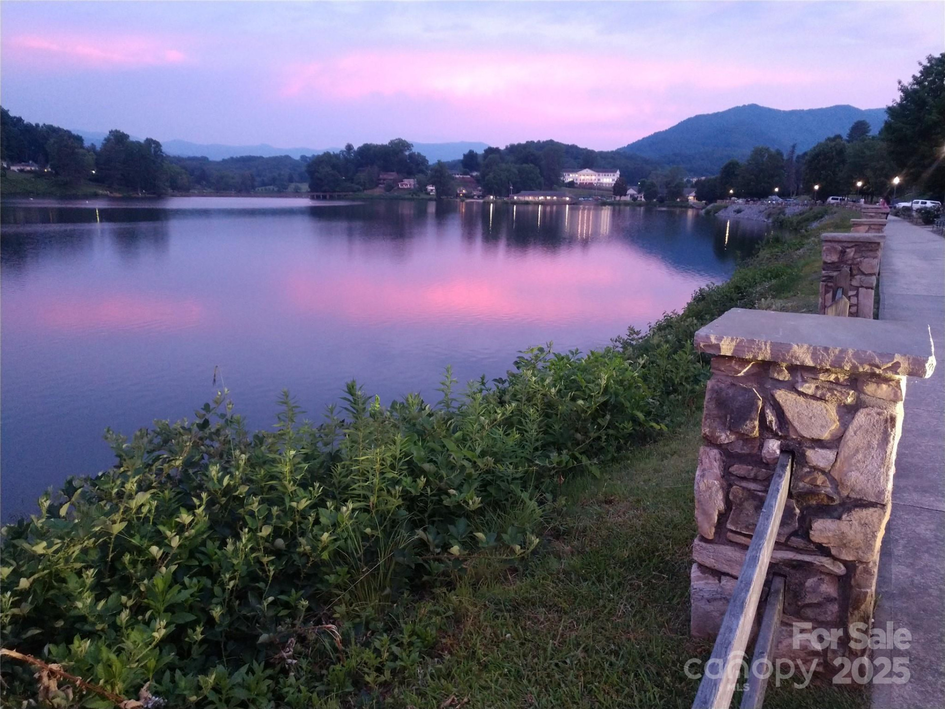 1465 Lakeshore Drive #D1 - Photo 31