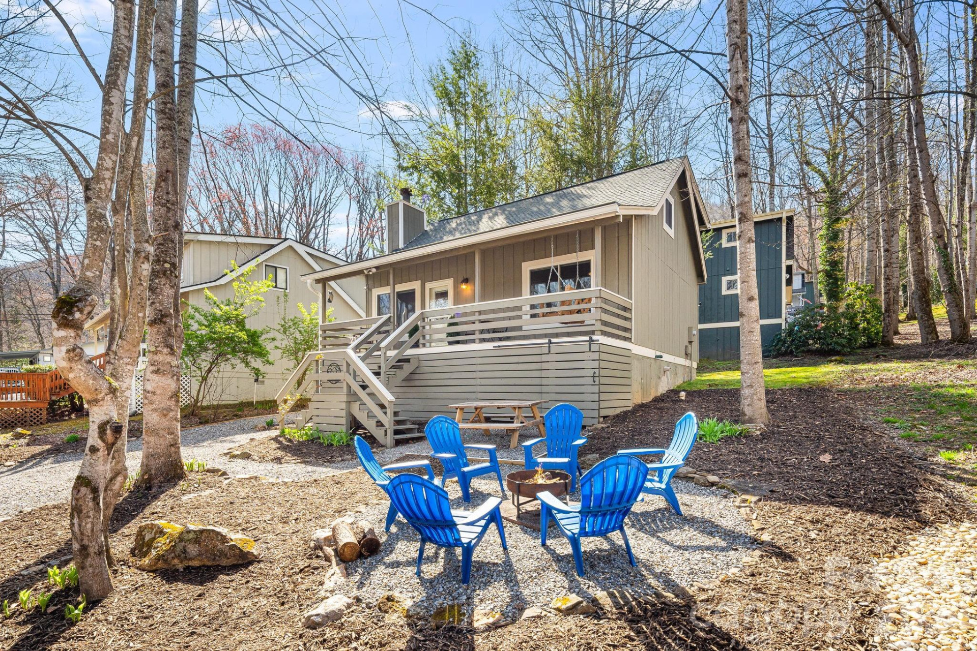 21 Susan Drive - Photo 3