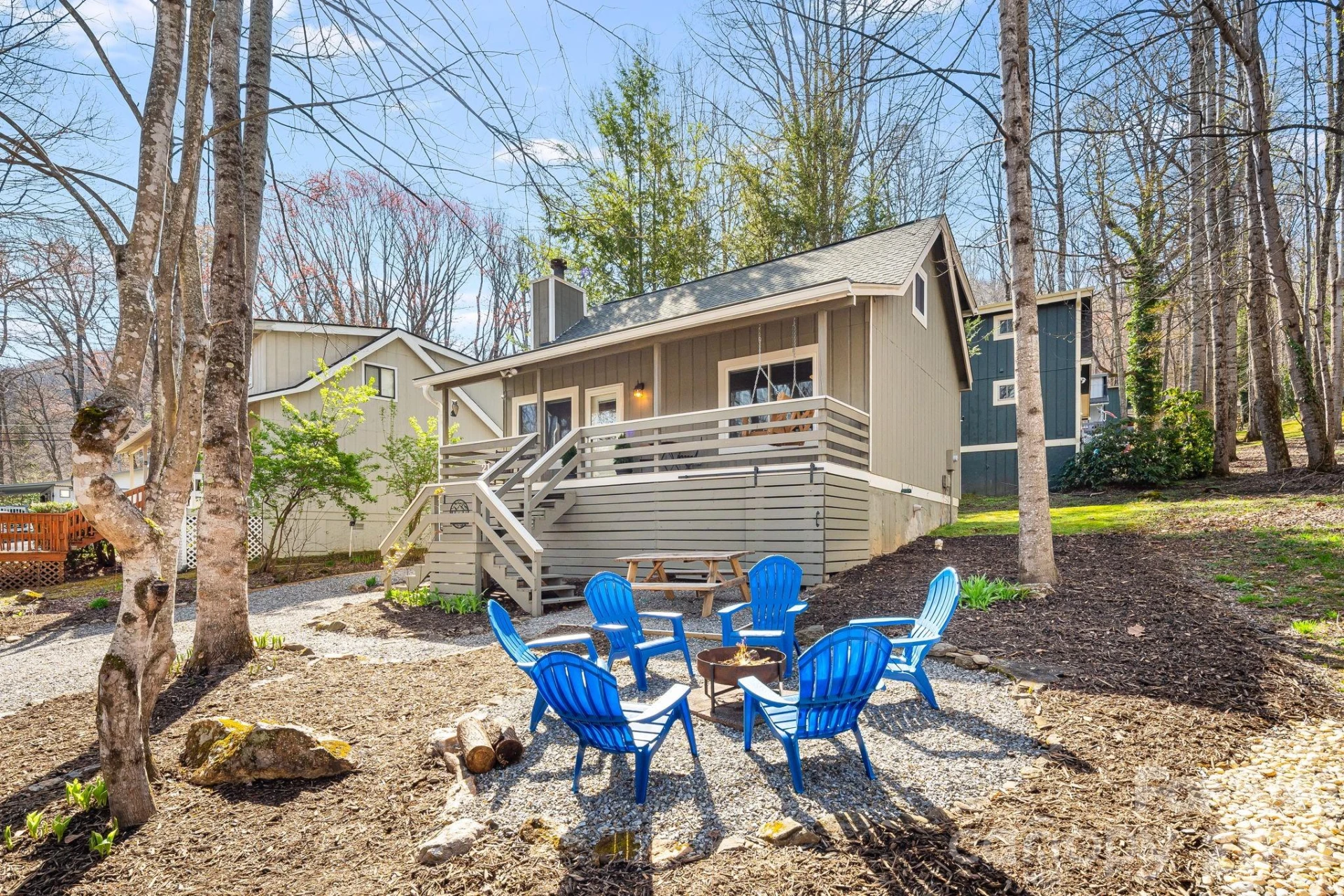 21 Susan Drive - Photo 3