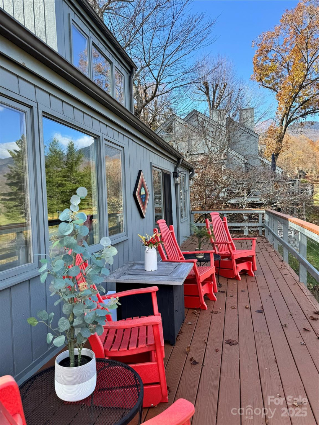 145 Townhouse Drive - Photo 2