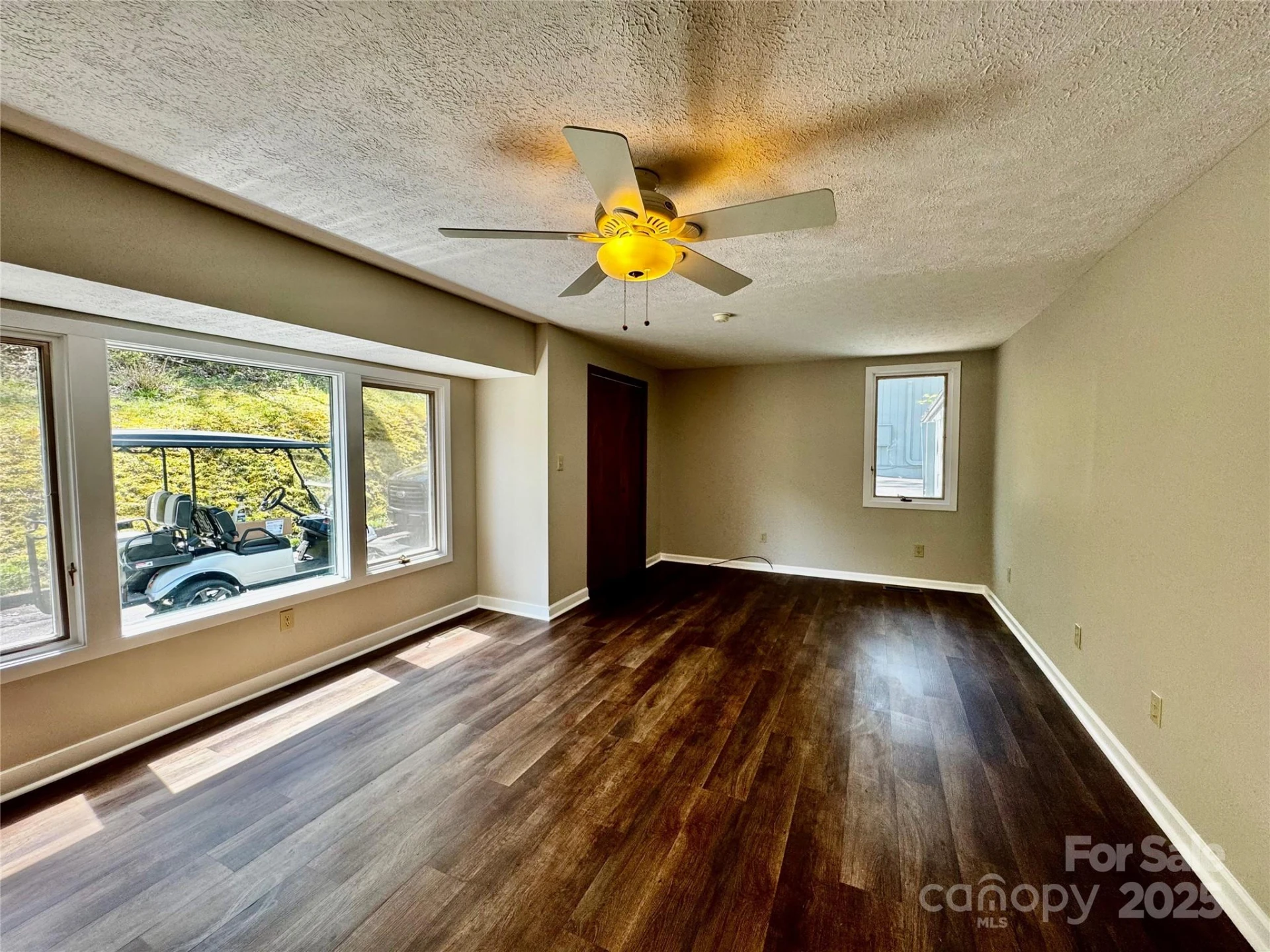 145 Townhouse Drive - Photo 15