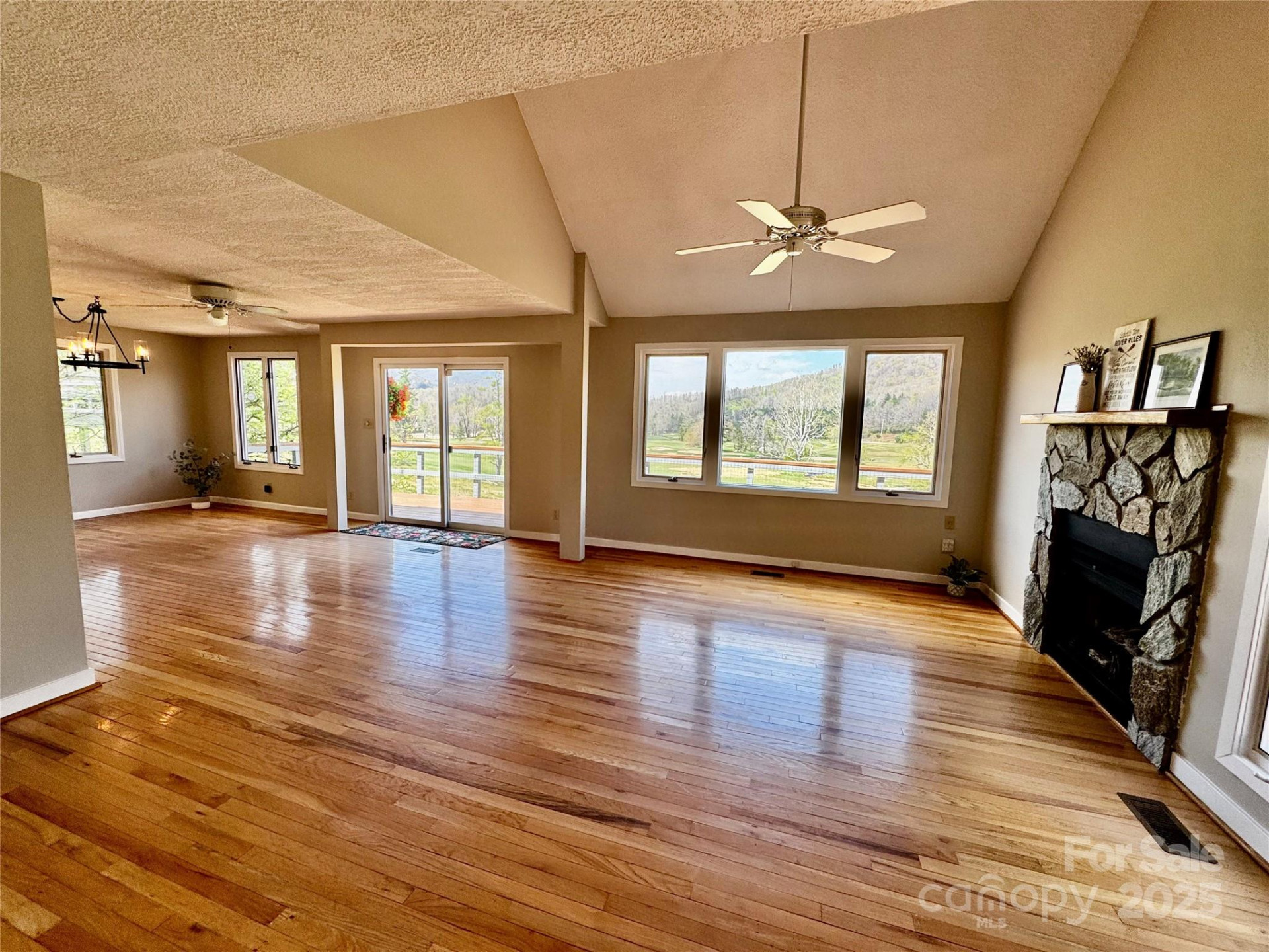 145 Townhouse Drive - Photo 7