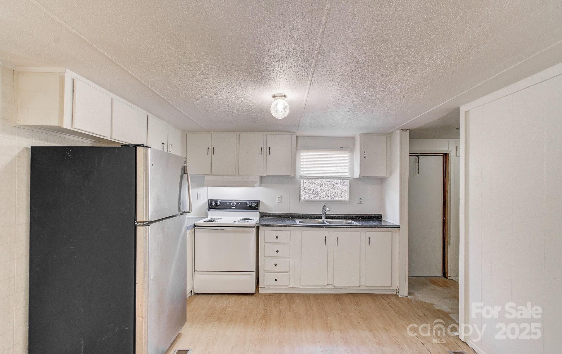 6 & 10 Lands End Drive - Photo 26