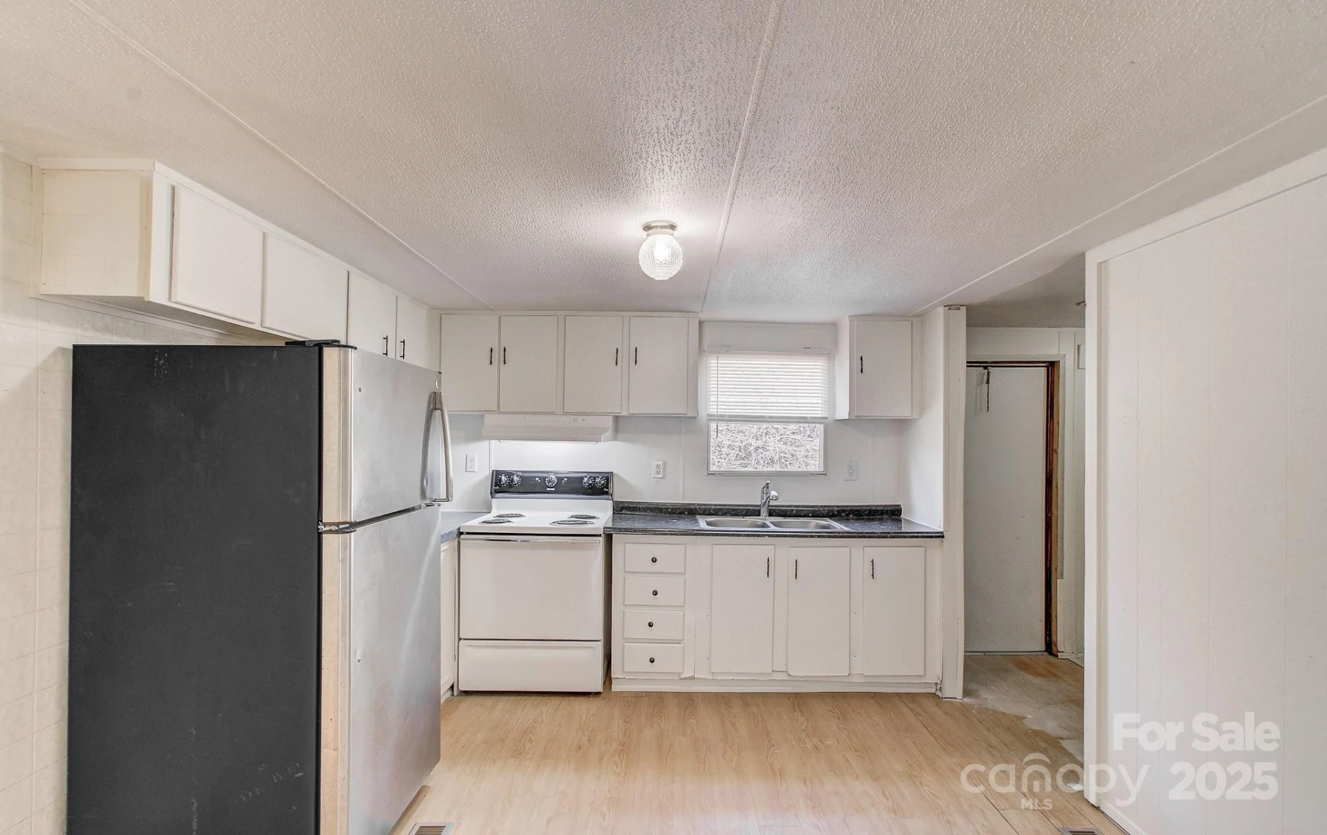 6 & 10 Lands End Drive - Photo 26