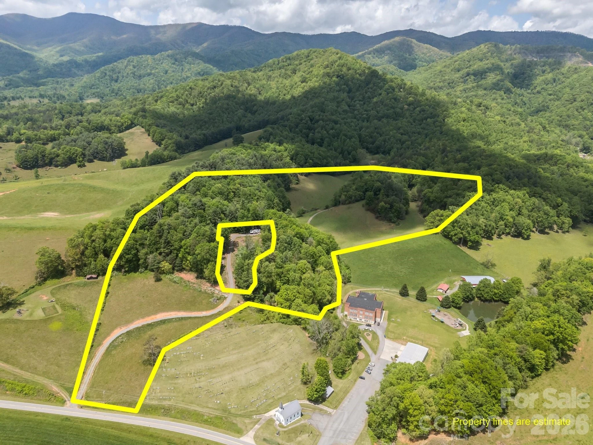 411 Big Sandy Mush Road - Photo 2