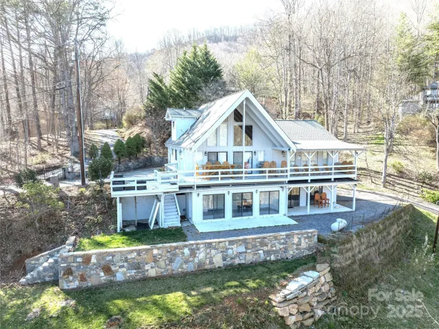 158 Blackberry Lane