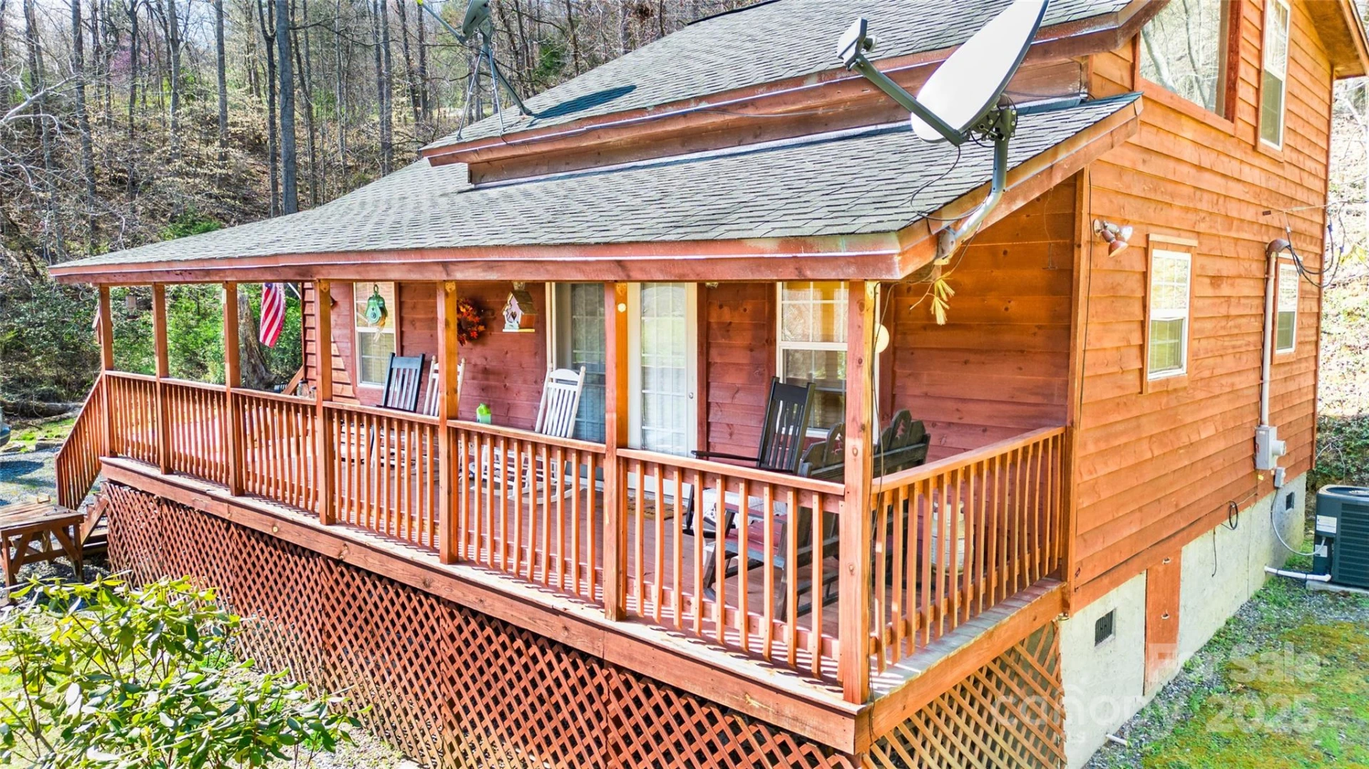 215 Honeysuckle Lane