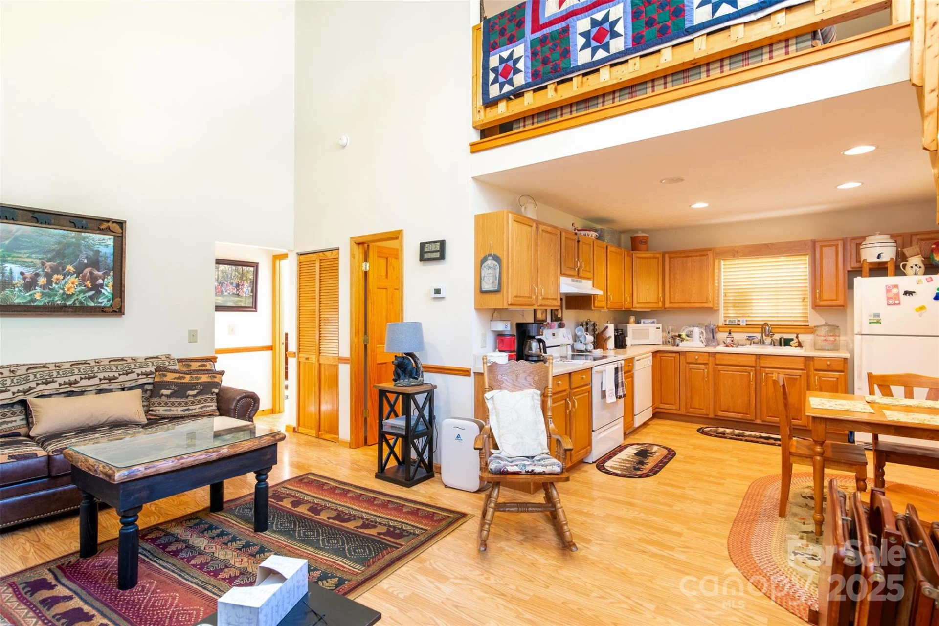 215 Honeysuckle Lane - Photo 4