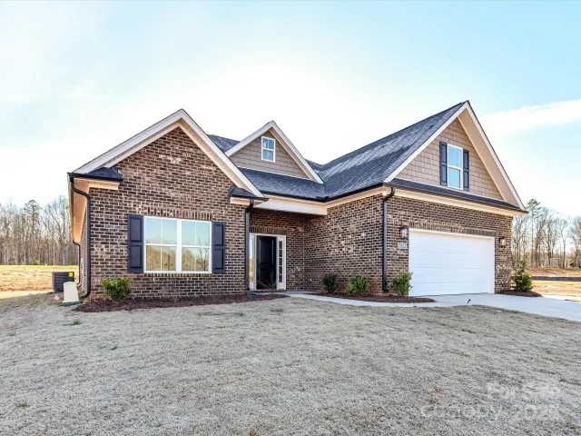 1259 Archer Loop Street