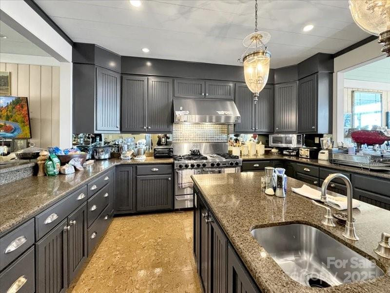 116 Dana Road - Photo 11