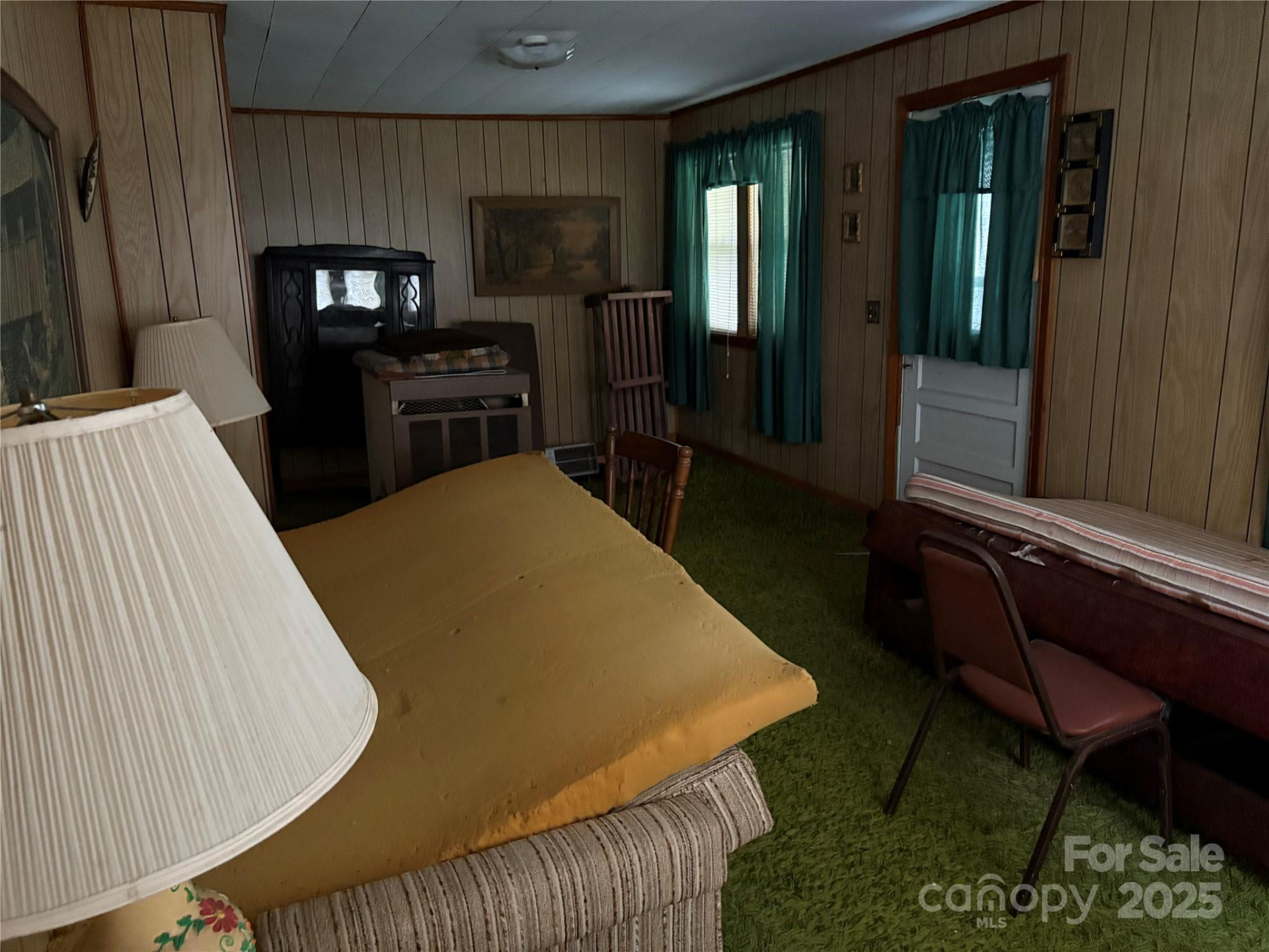 8951 US 25/70 Highway - Photo 17