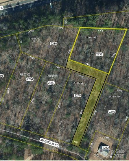 2252 Magnolia Place #3