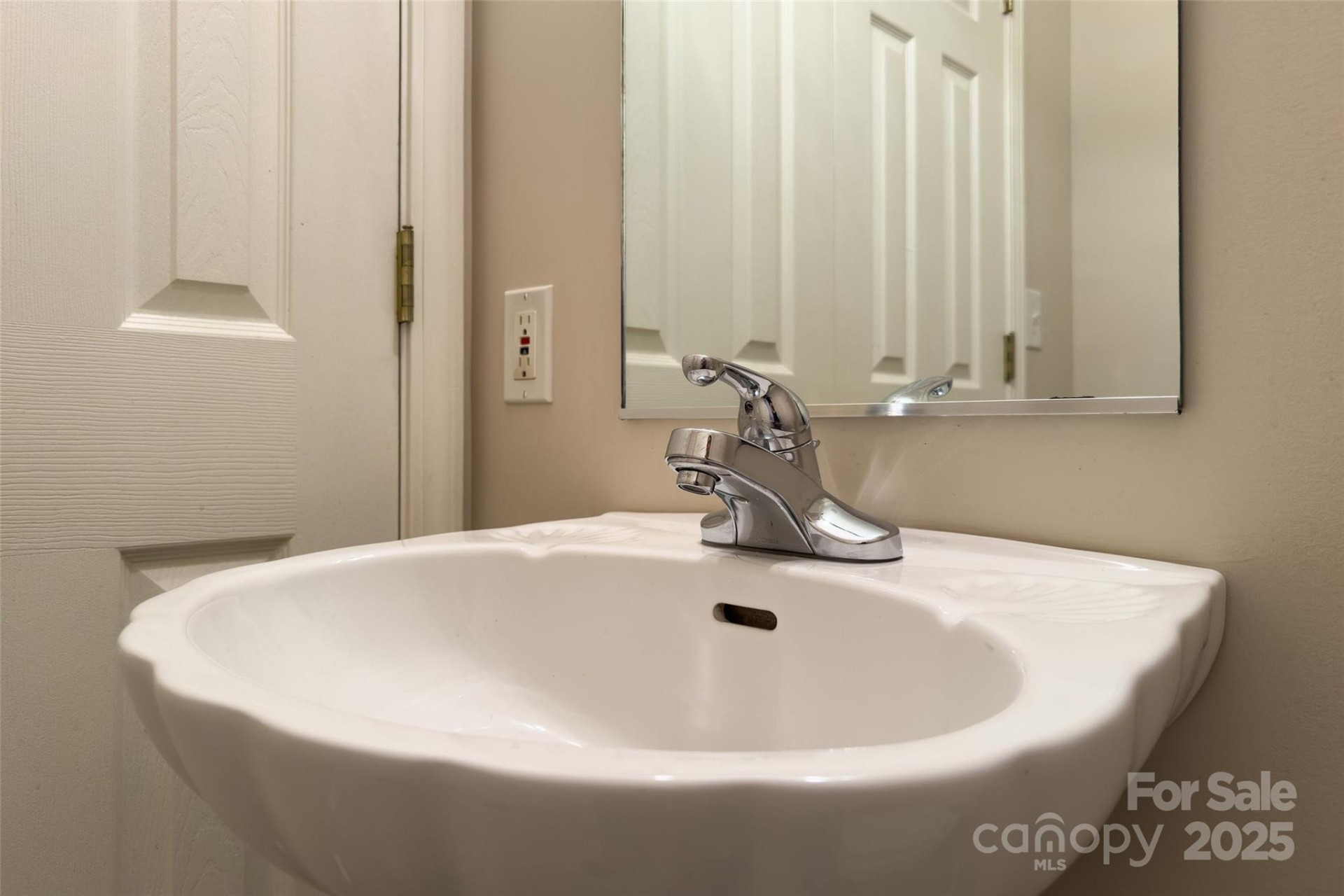 3 Teresa Way - Photo 11