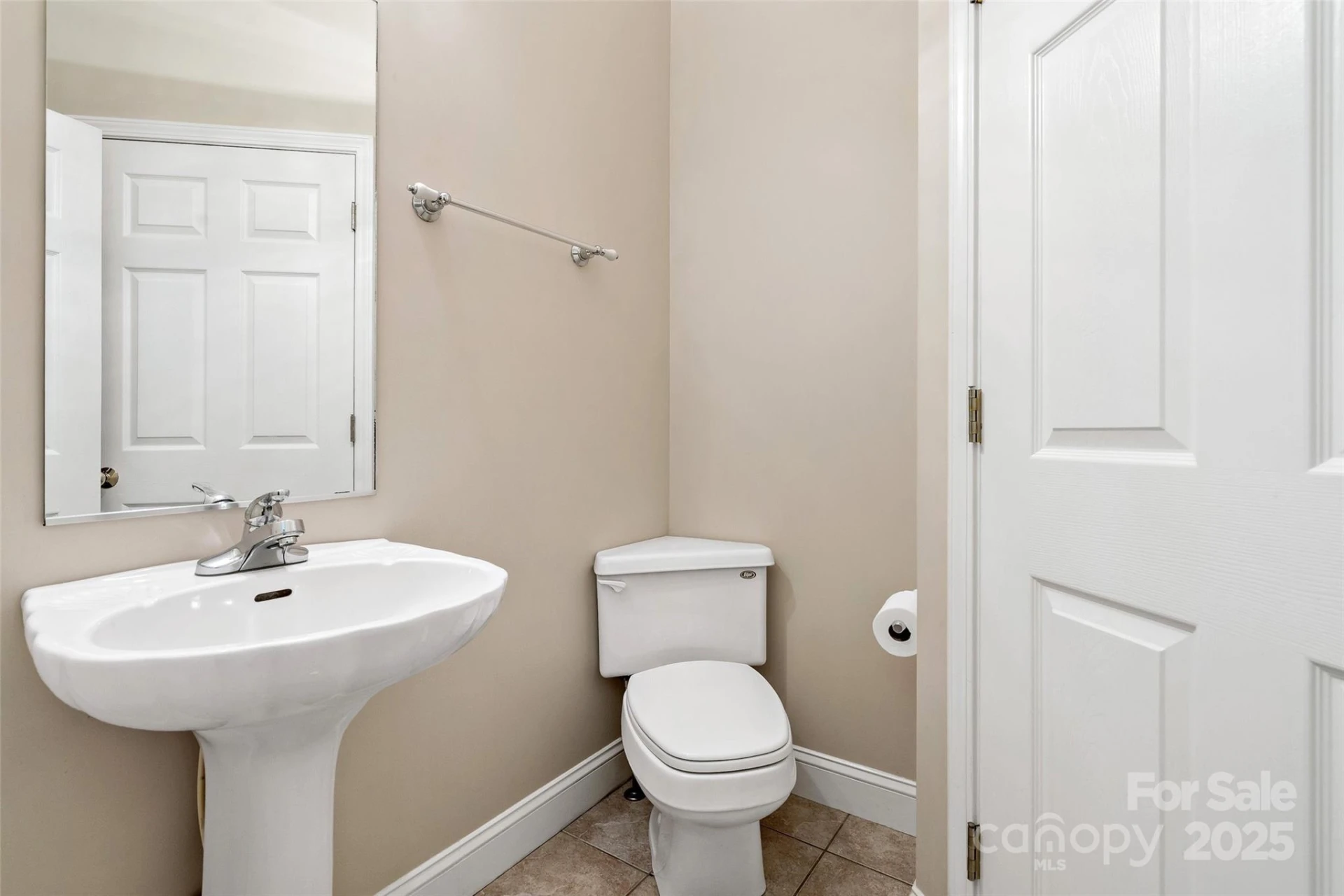 3 Teresa Way - Photo 13