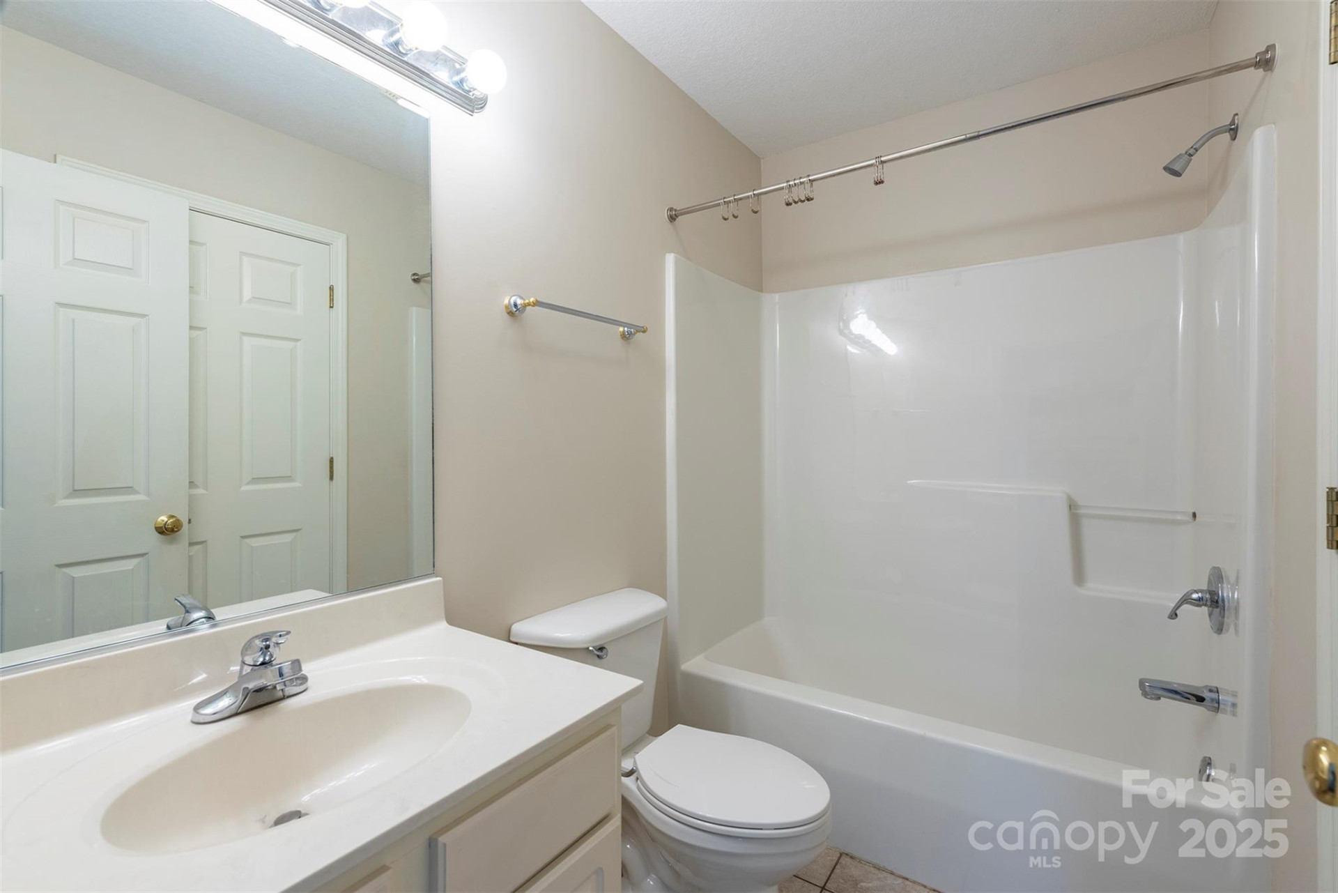 3 Teresa Way - Photo 20