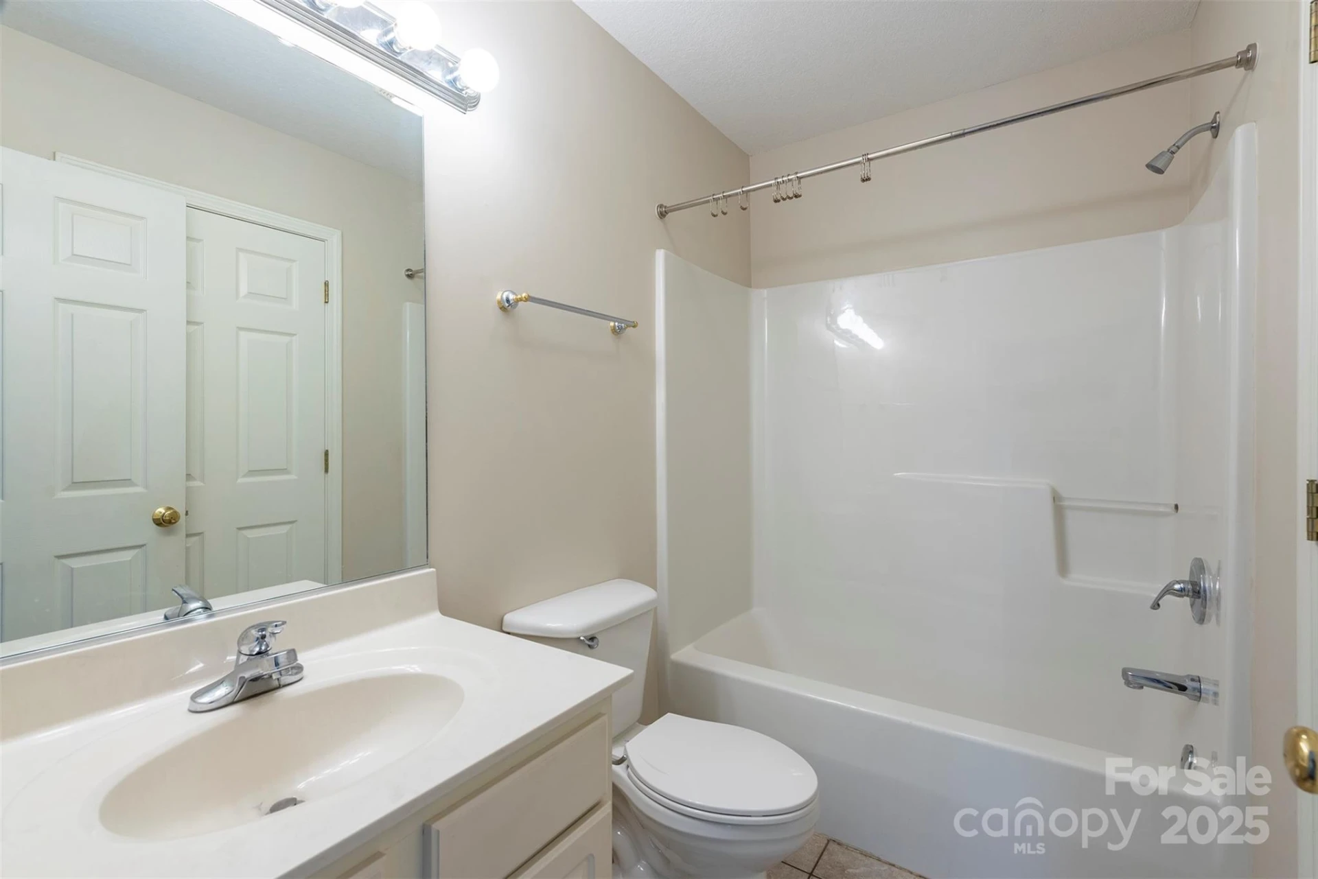 3 Teresa Way - Photo 20