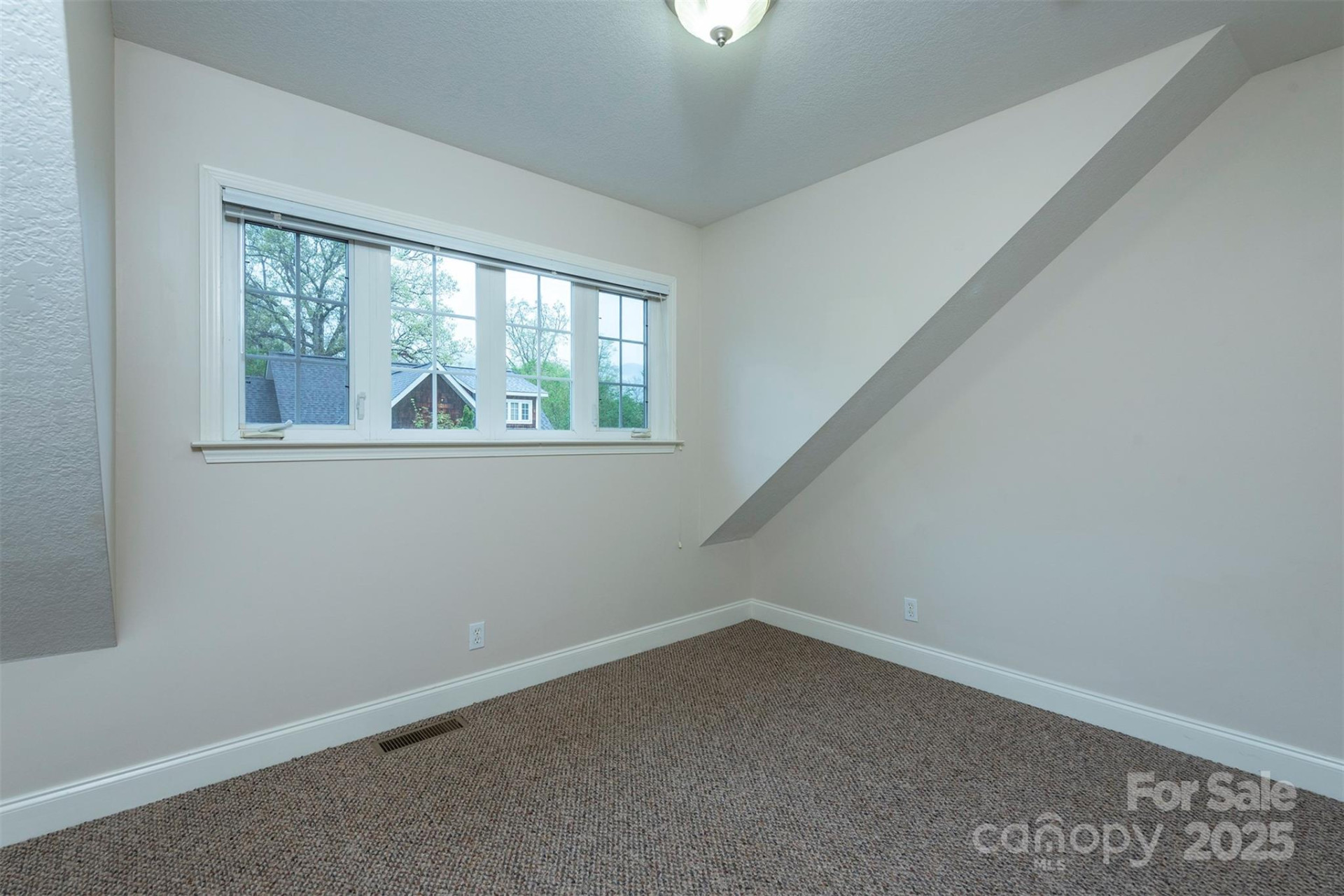 3 Teresa Way - Photo 21