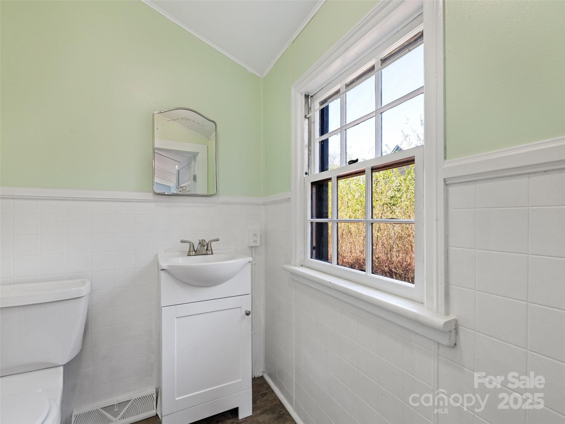 442 and 440 Walnut Street - Photo 20