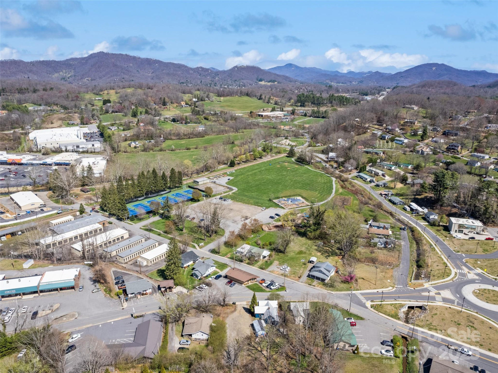 442 and 440 Walnut Street - Photo 8