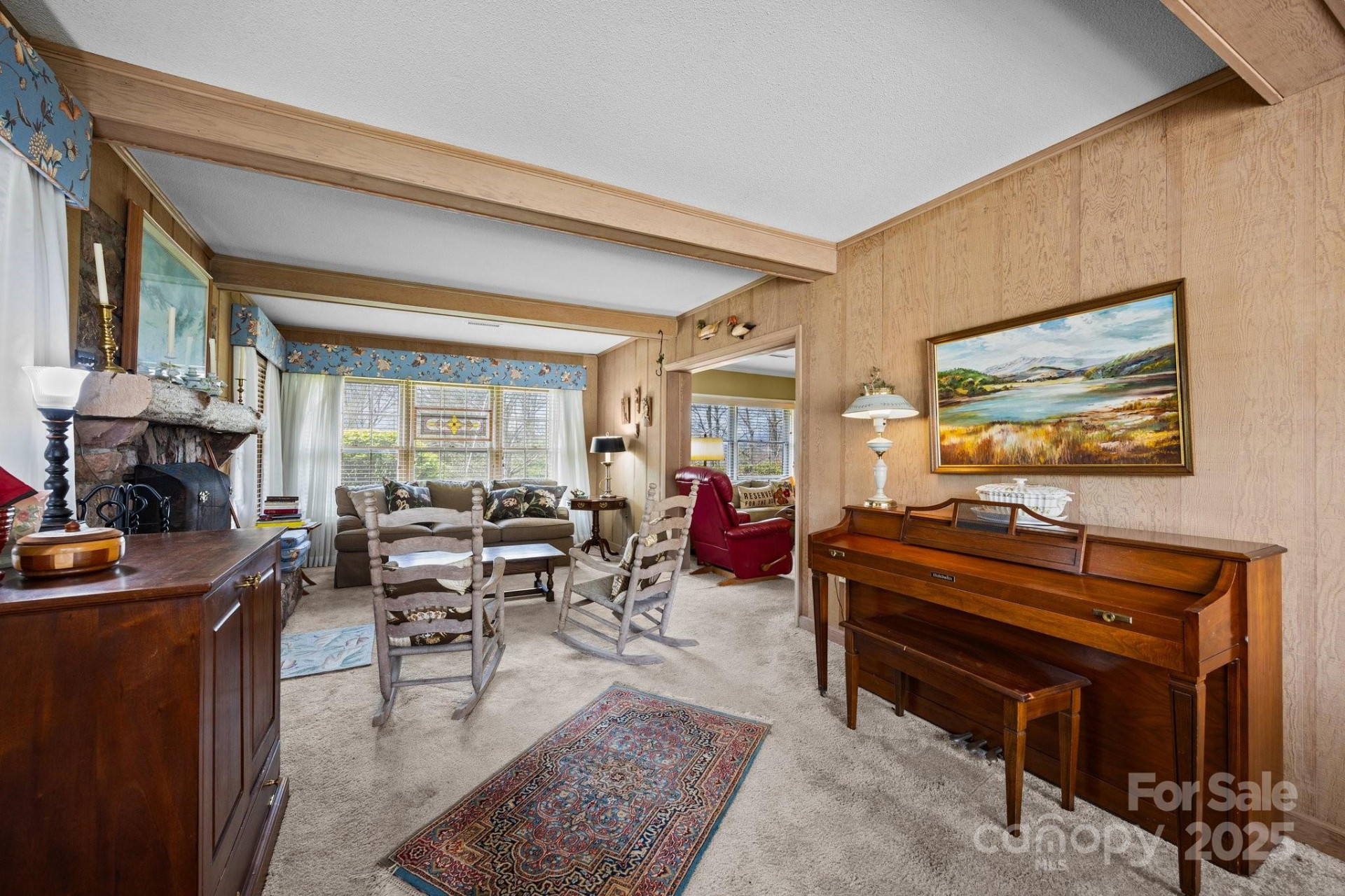 457 Overlook Drive - Photo 2