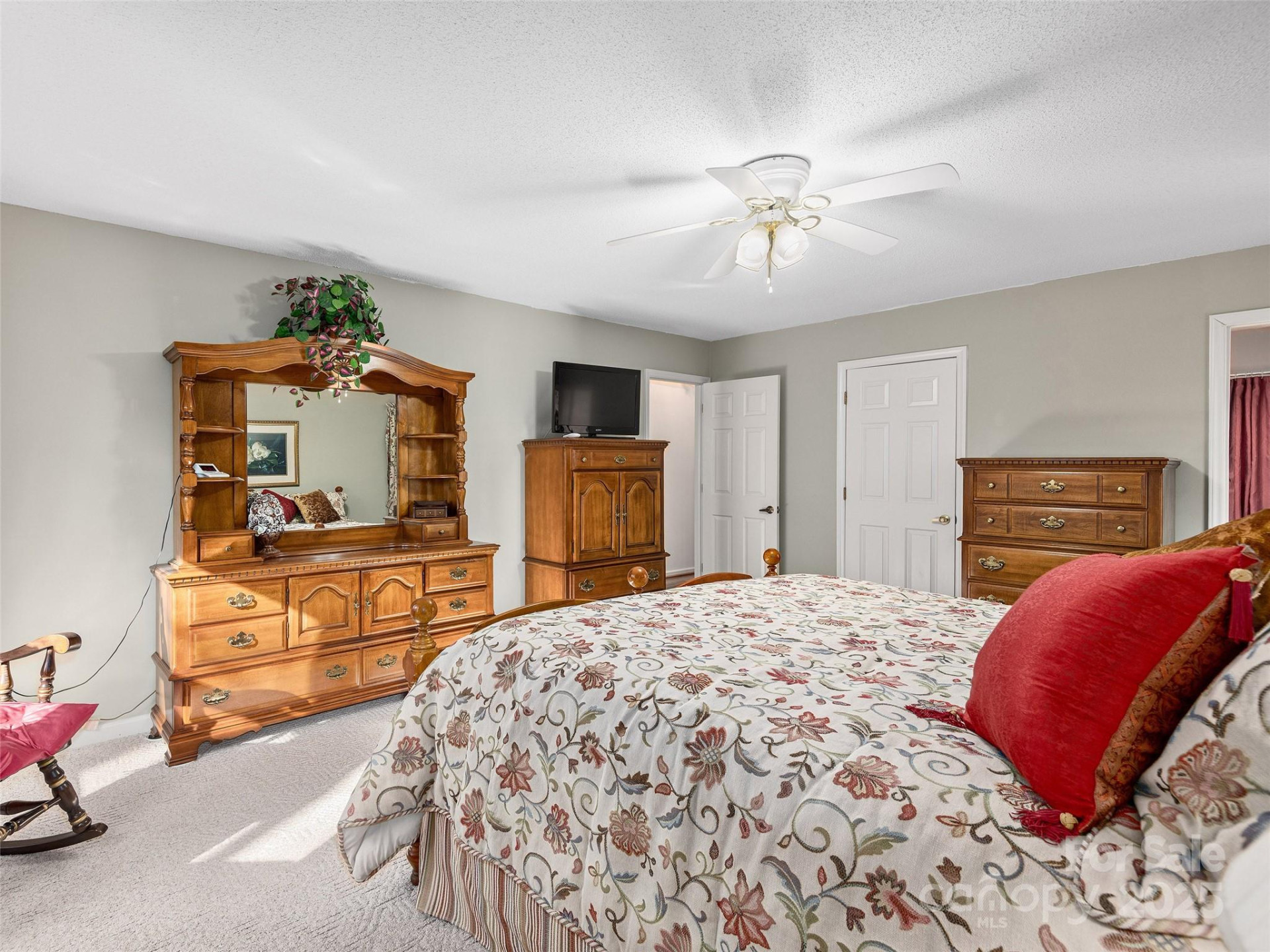 525 Maren Court - Photo 12