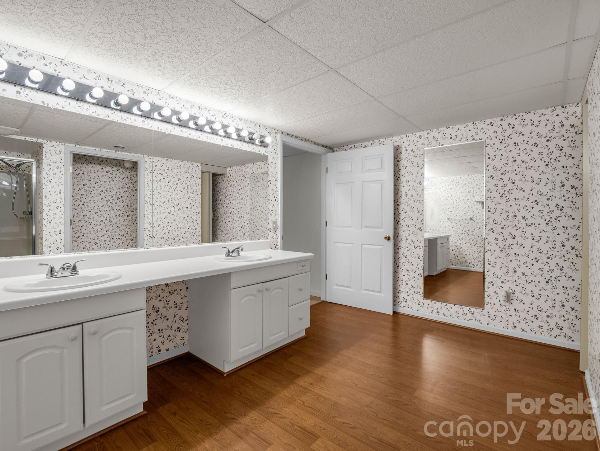 525 Maren Court - Photo 61