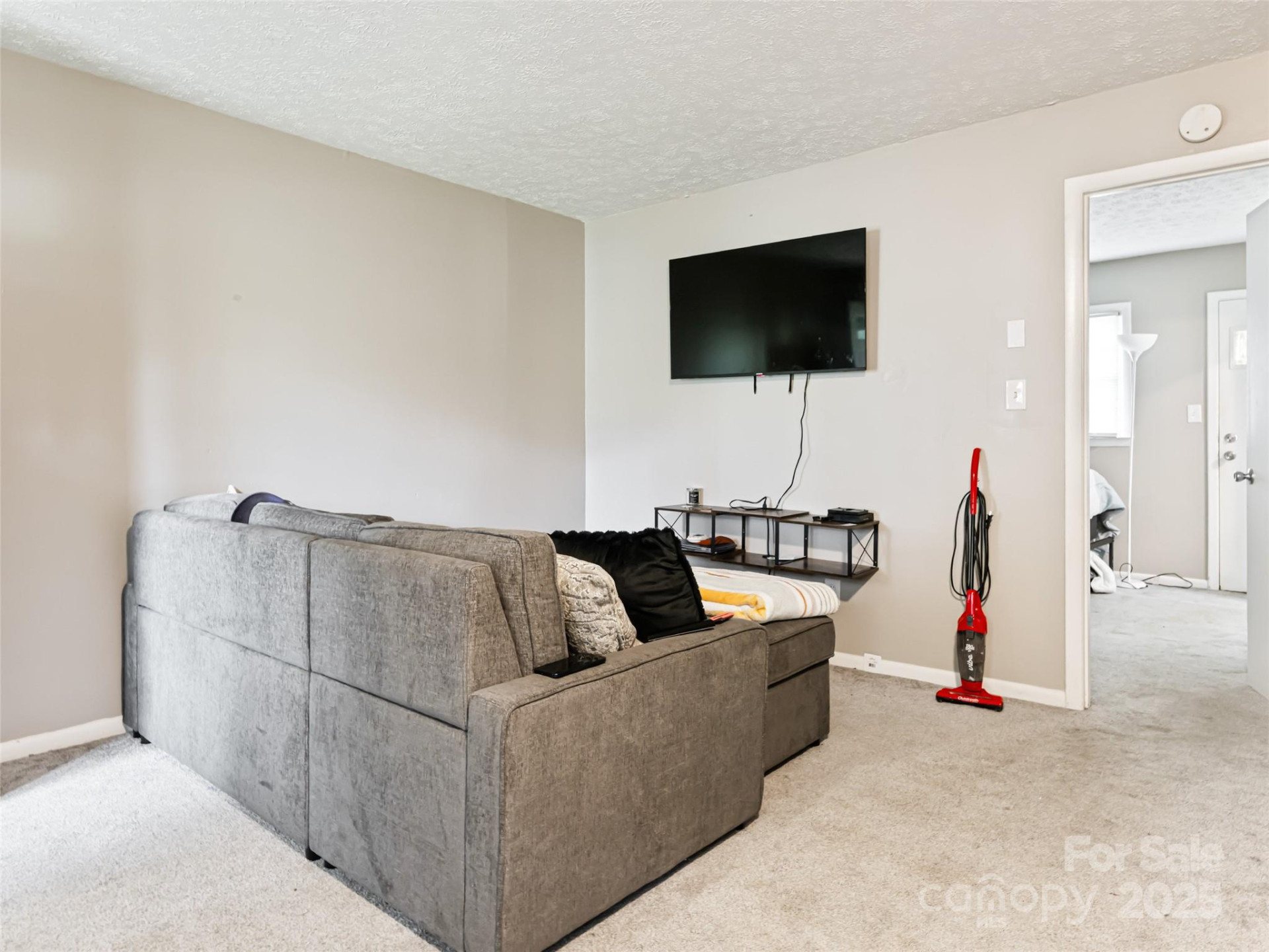 621 Price Road - Photo 4