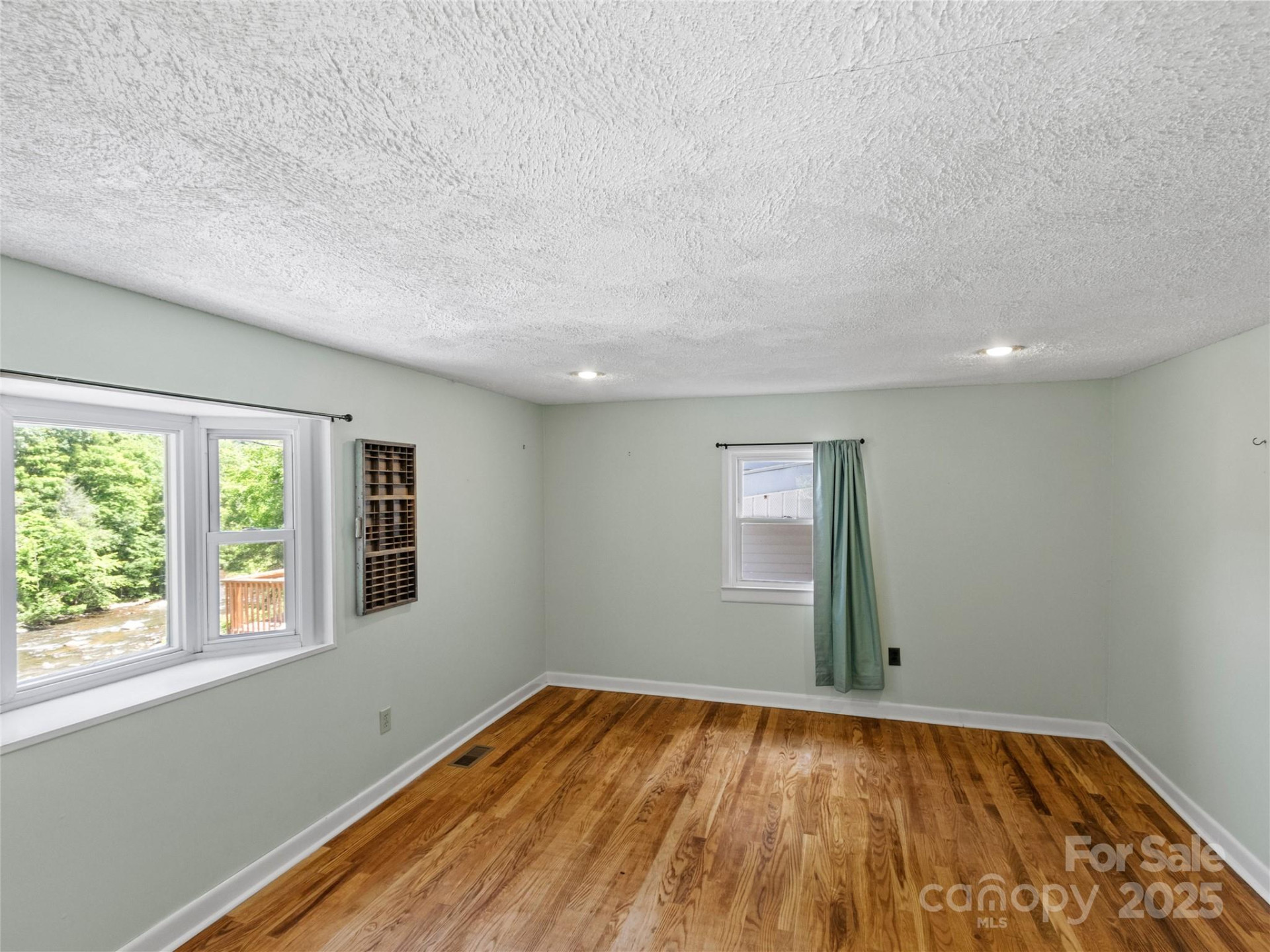 12982 US 19W Highway - Photo 25