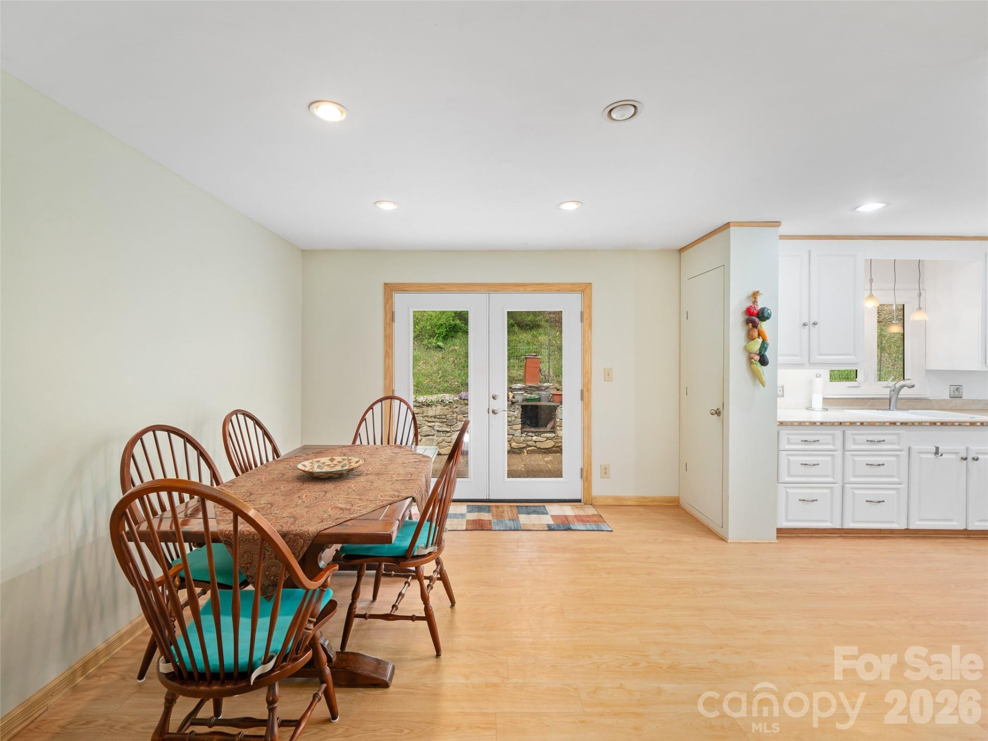 3829 Coxes Creek Road - Photo 11