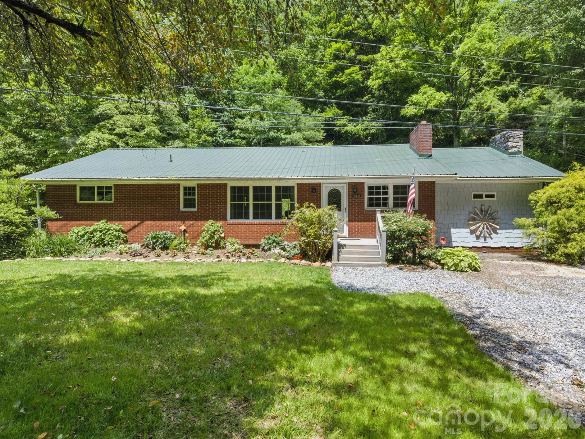 3829 Coxes Creek Road - Photo 4