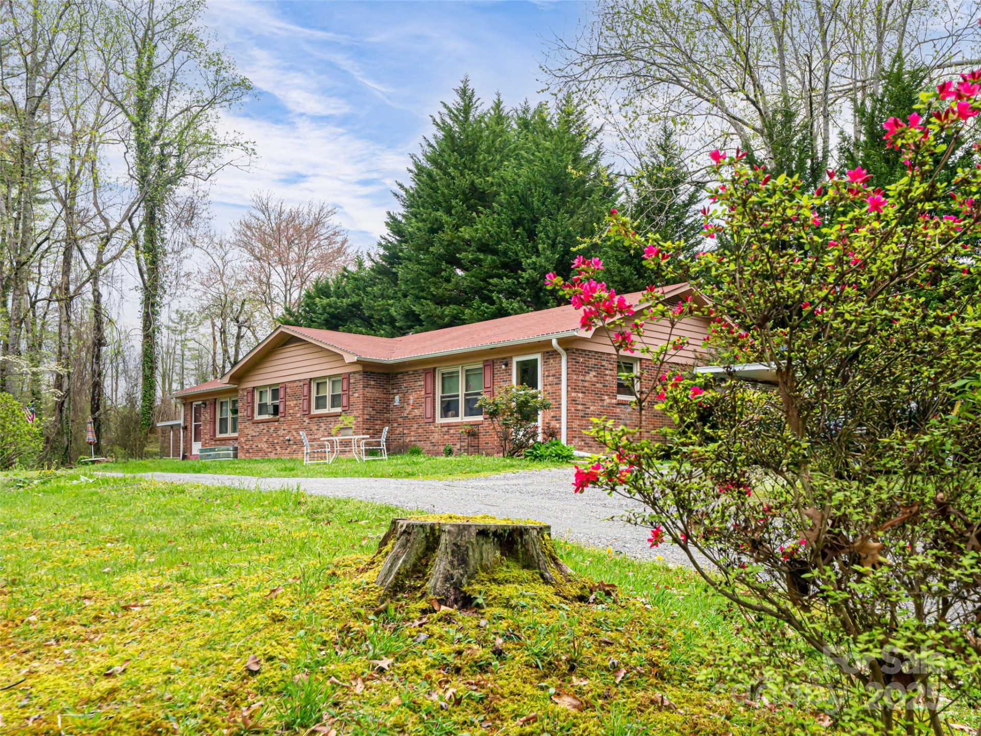 527 Glasgow Lane - Photo 13
