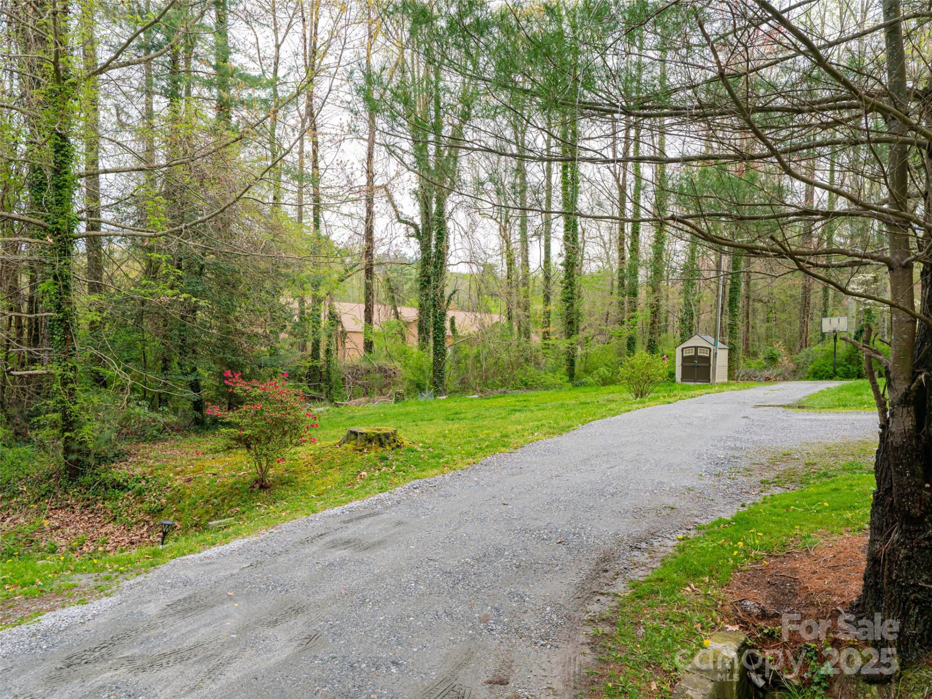 527 Glasgow Lane - Photo 9