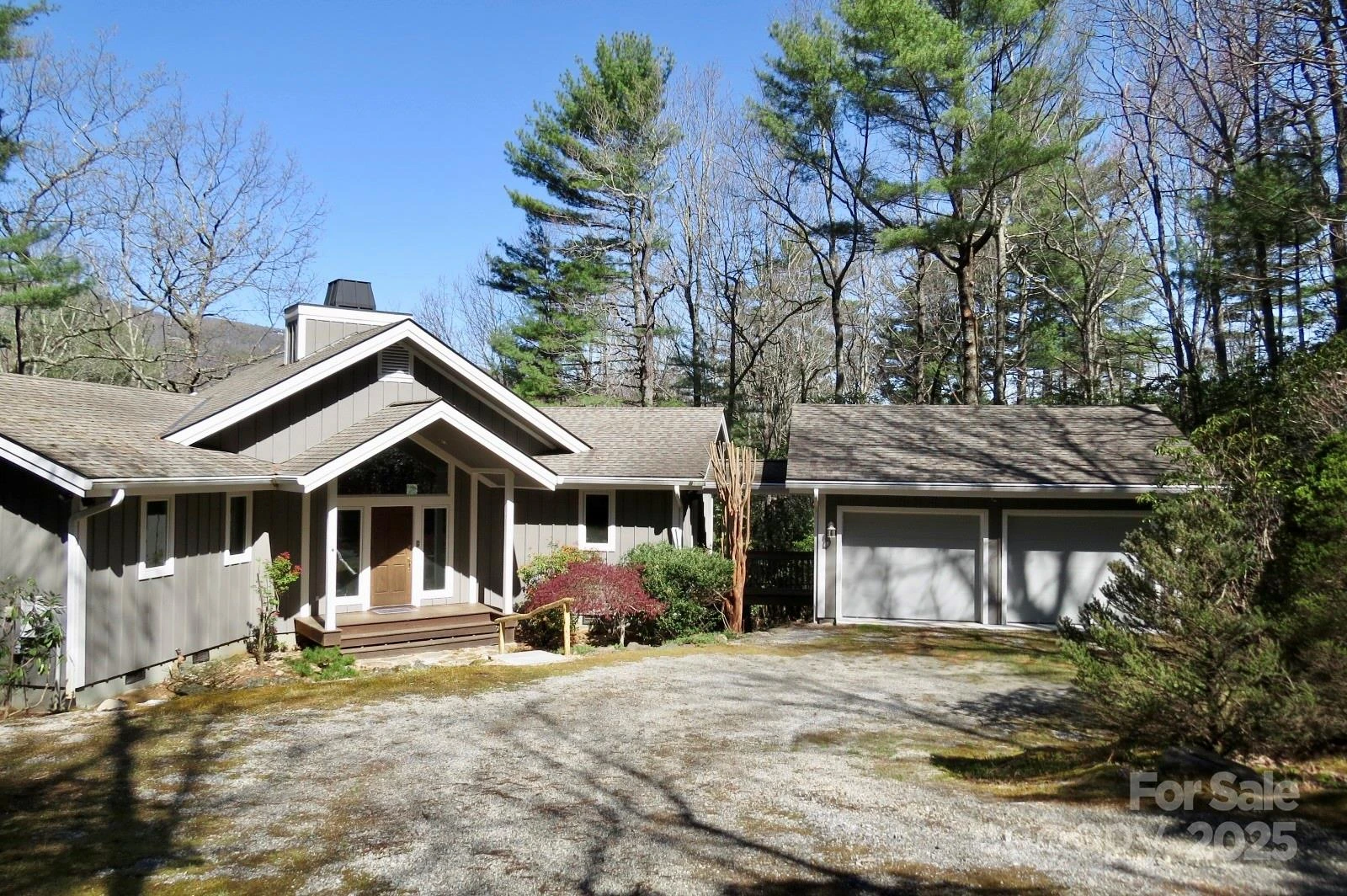 422 Lakeside Drive #L015, L016