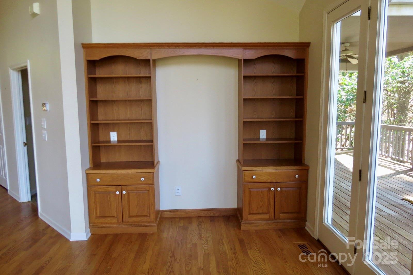 422 Lakeside Drive #L015, L016 - Photo 13