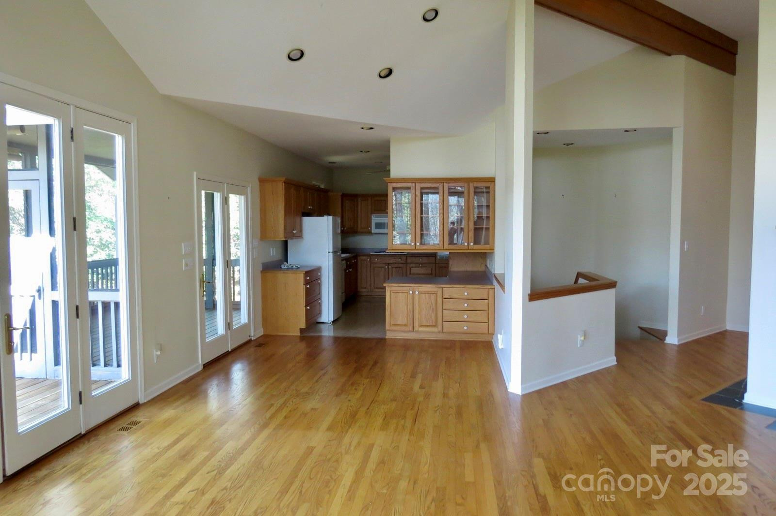 422 Lakeside Drive #L015, L016 - Photo 15