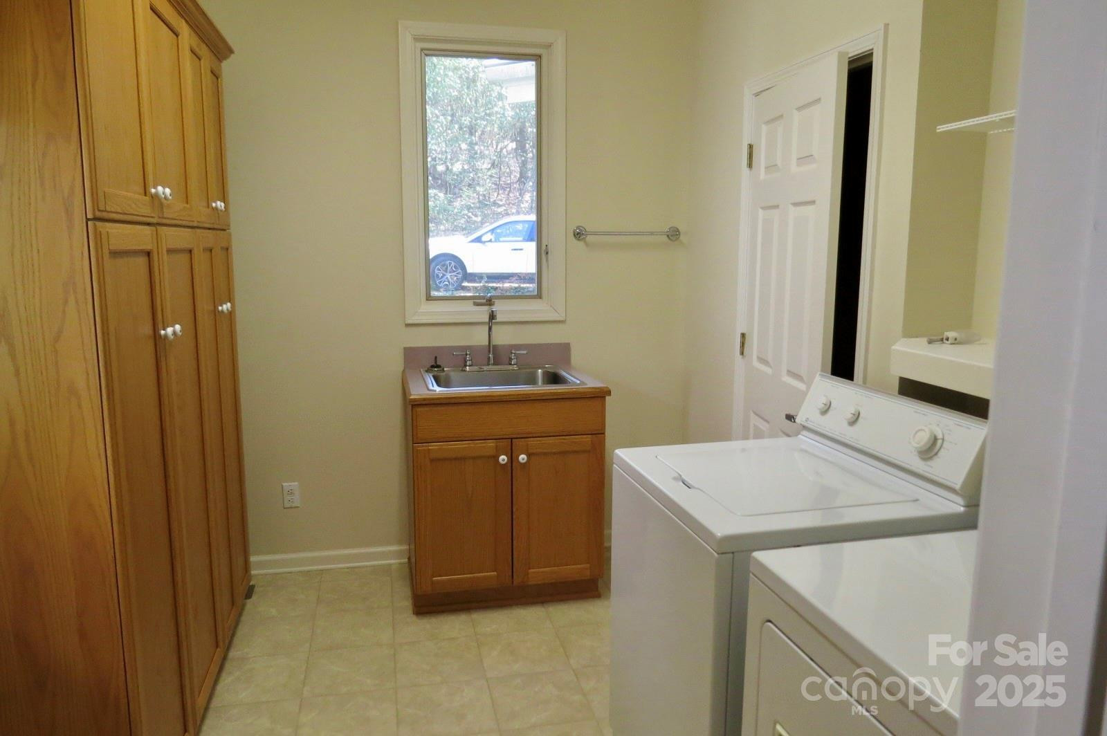 422 Lakeside Drive #L015, L016 - Photo 21