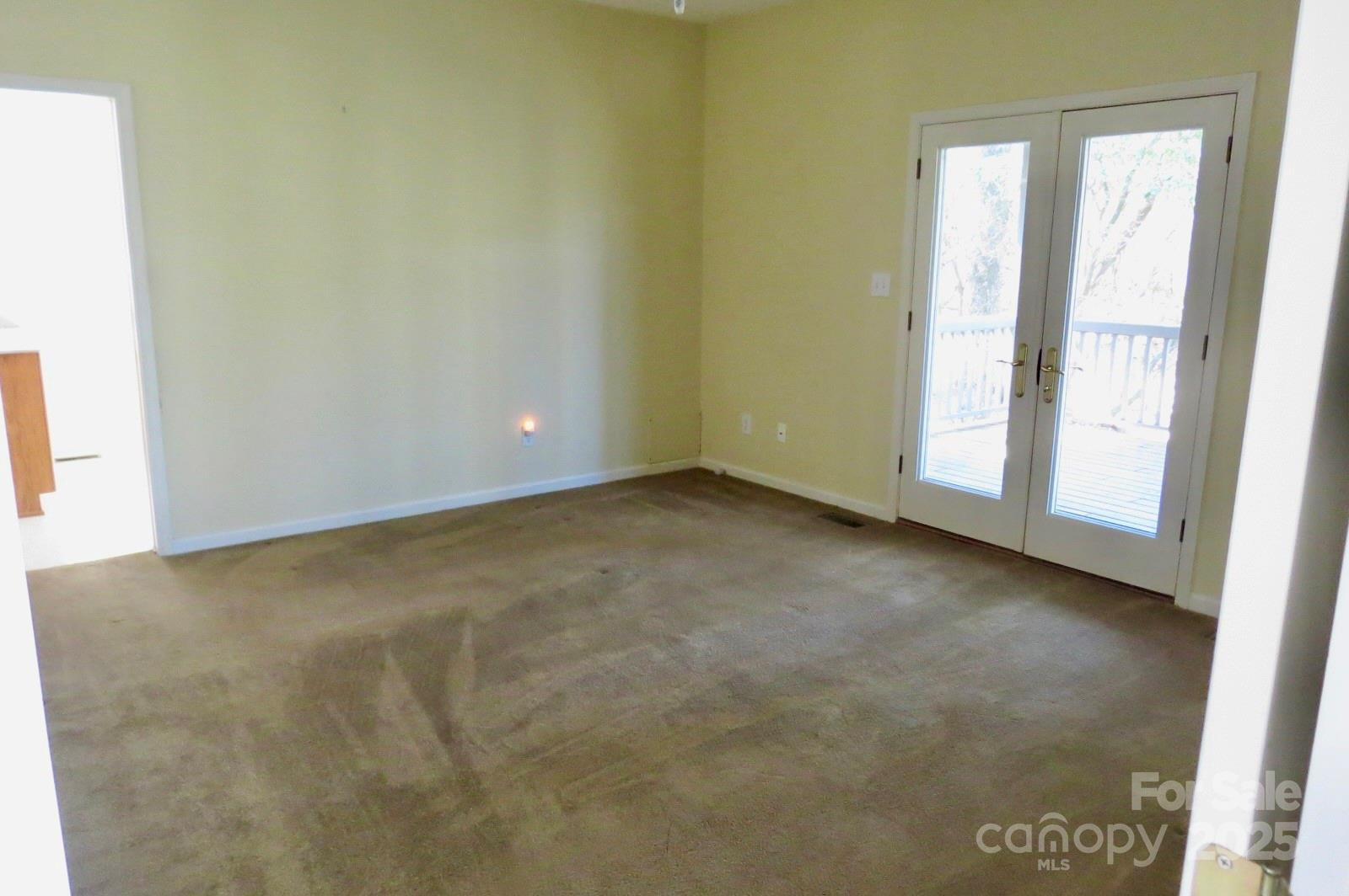 422 Lakeside Drive #L015, L016 - Photo 24