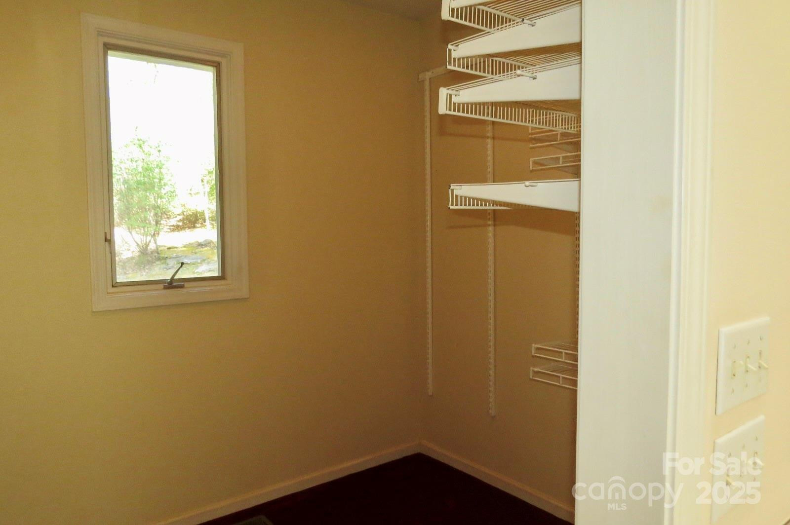 422 Lakeside Drive #L015, L016 - Photo 25