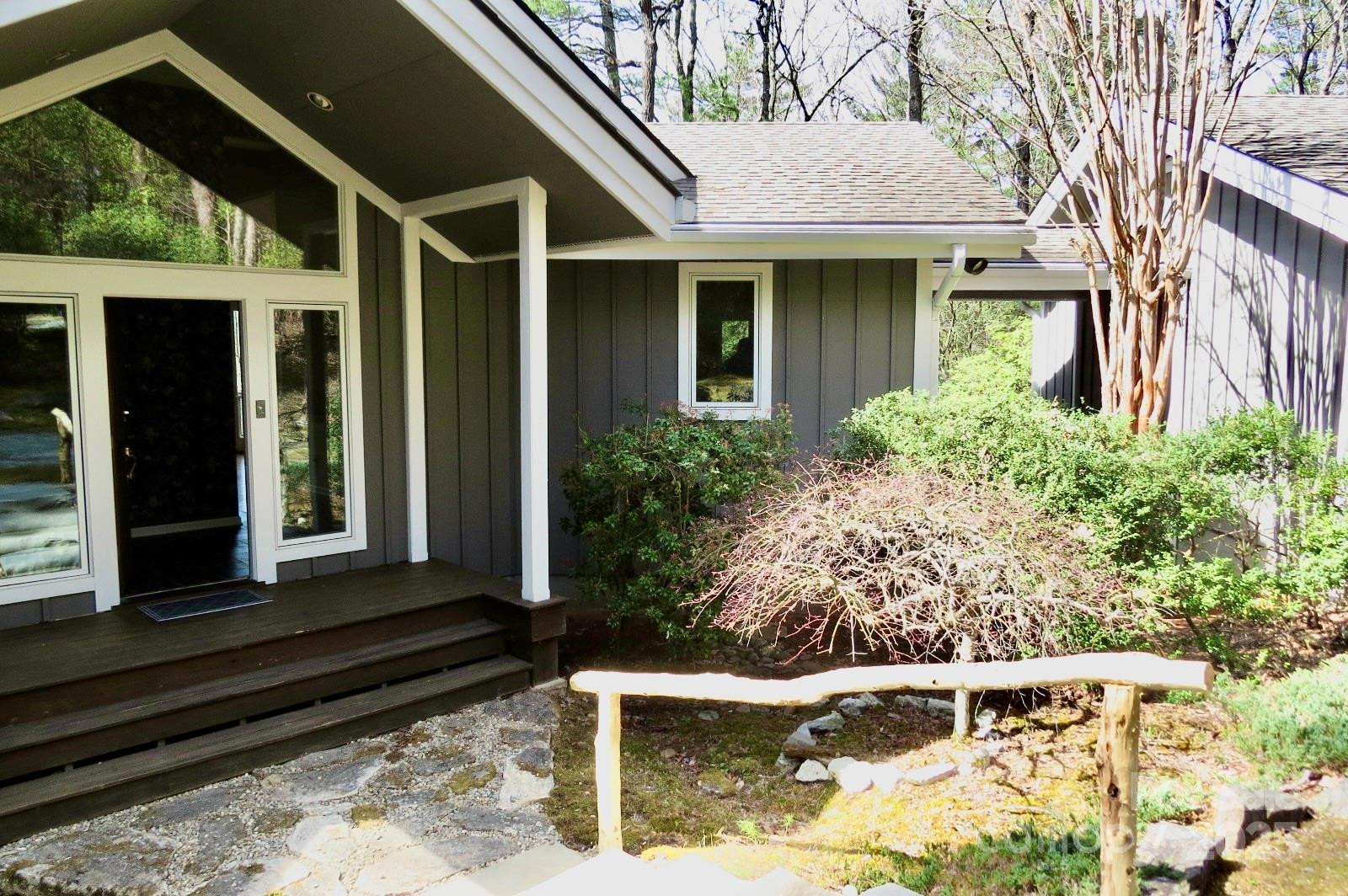 422 Lakeside Drive #L015, L016 - Photo 5