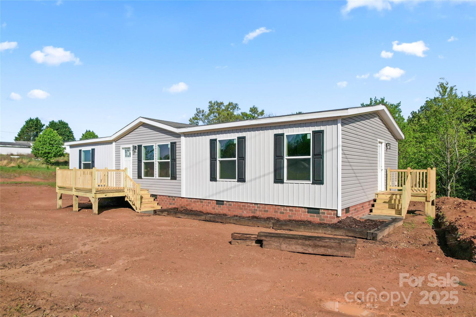 5989 Kaylas Ridge Road - Photo 4
