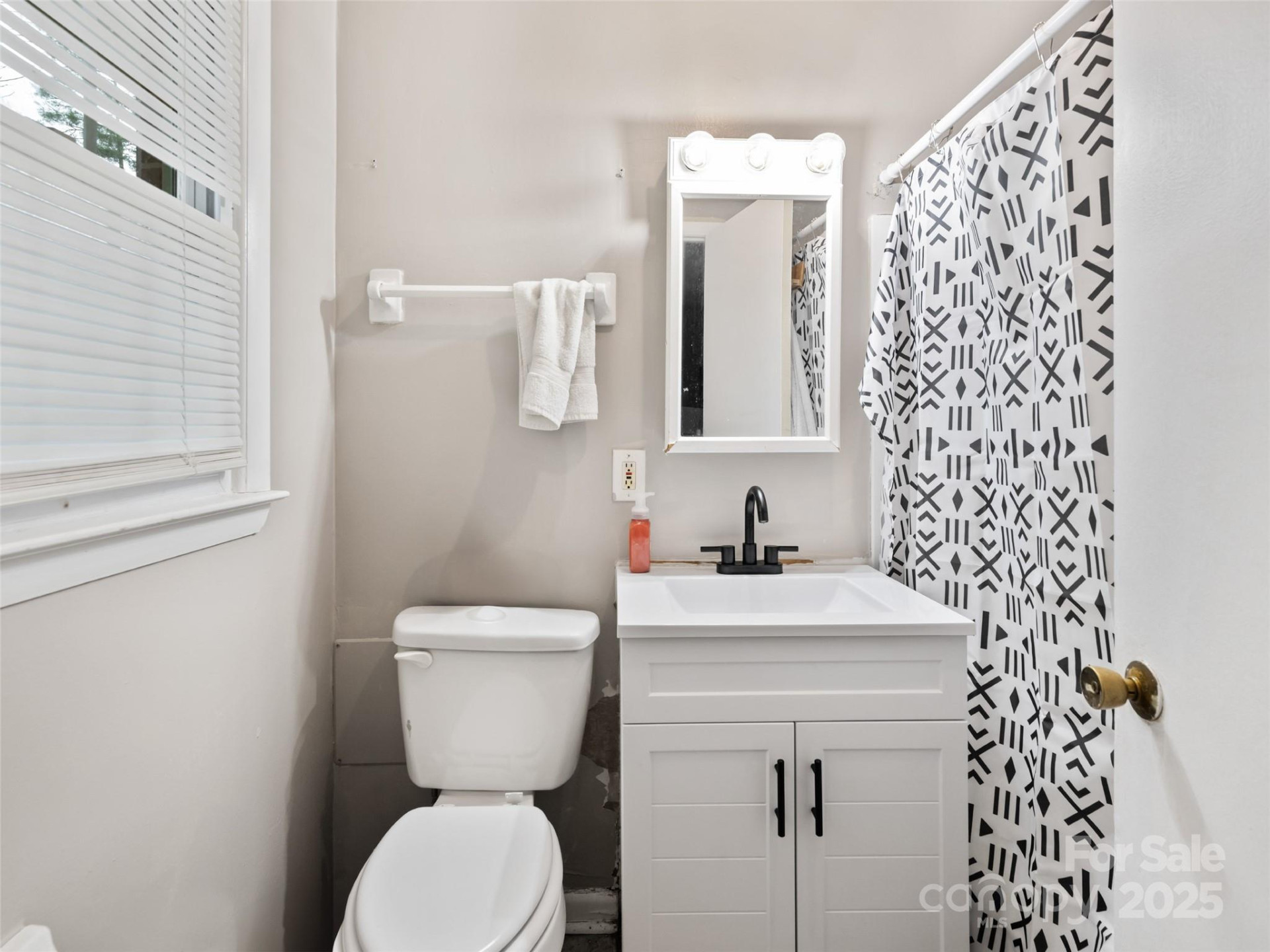 621 A,B,C & 623 Price Road - Photo 7